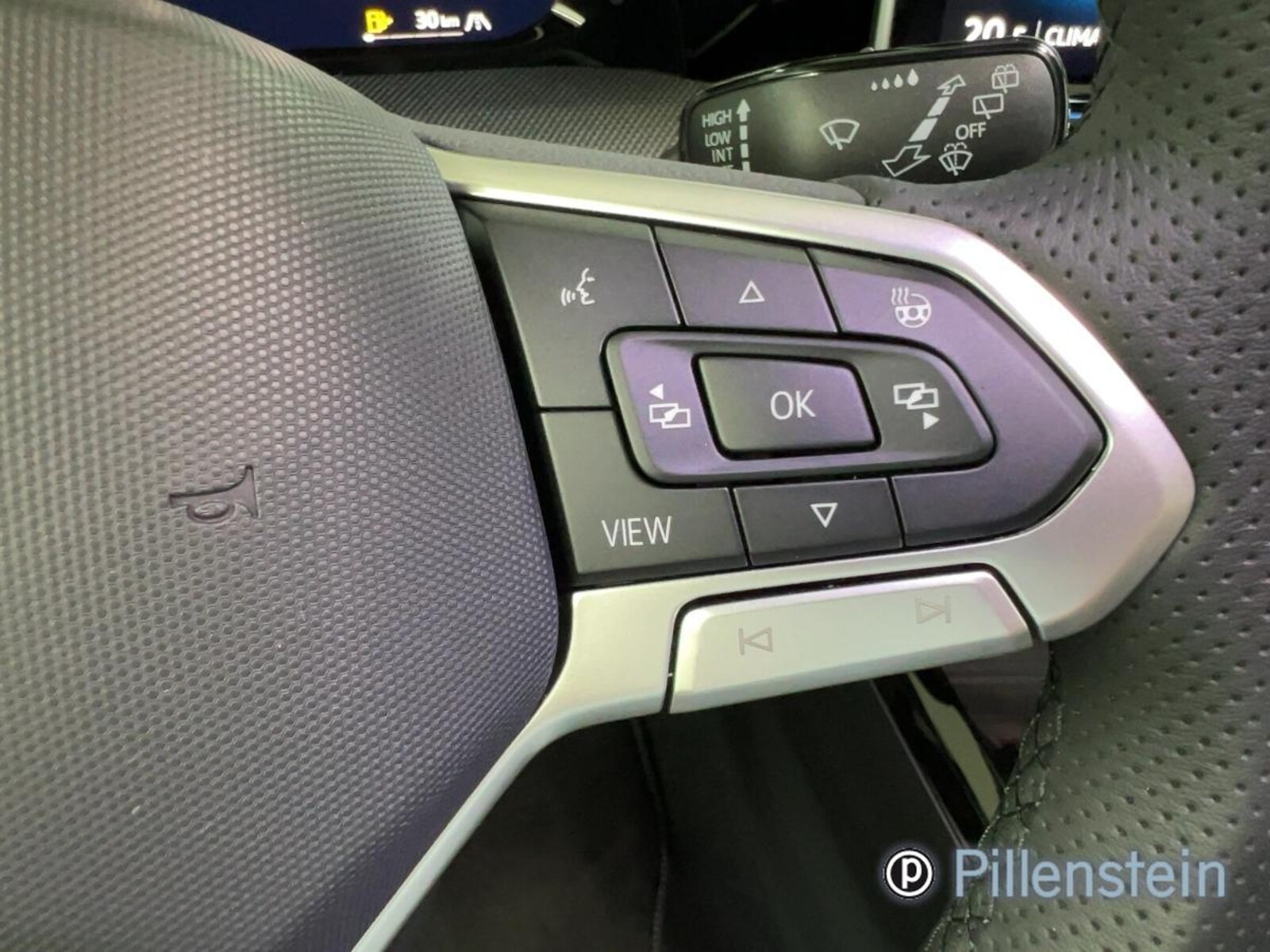 Volkswagen Golf Variant – Bild 9