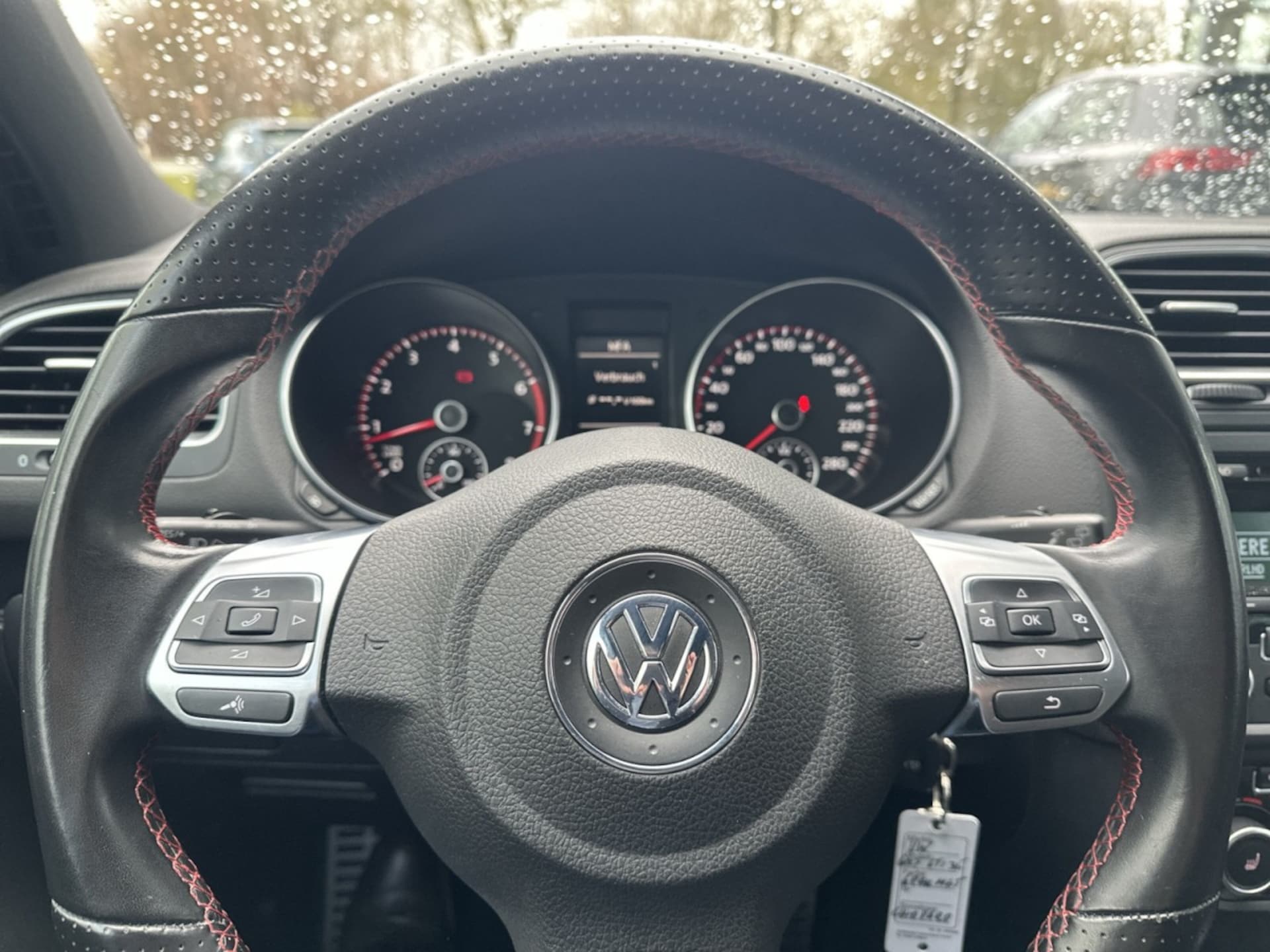 Volkswagen Golf GTI