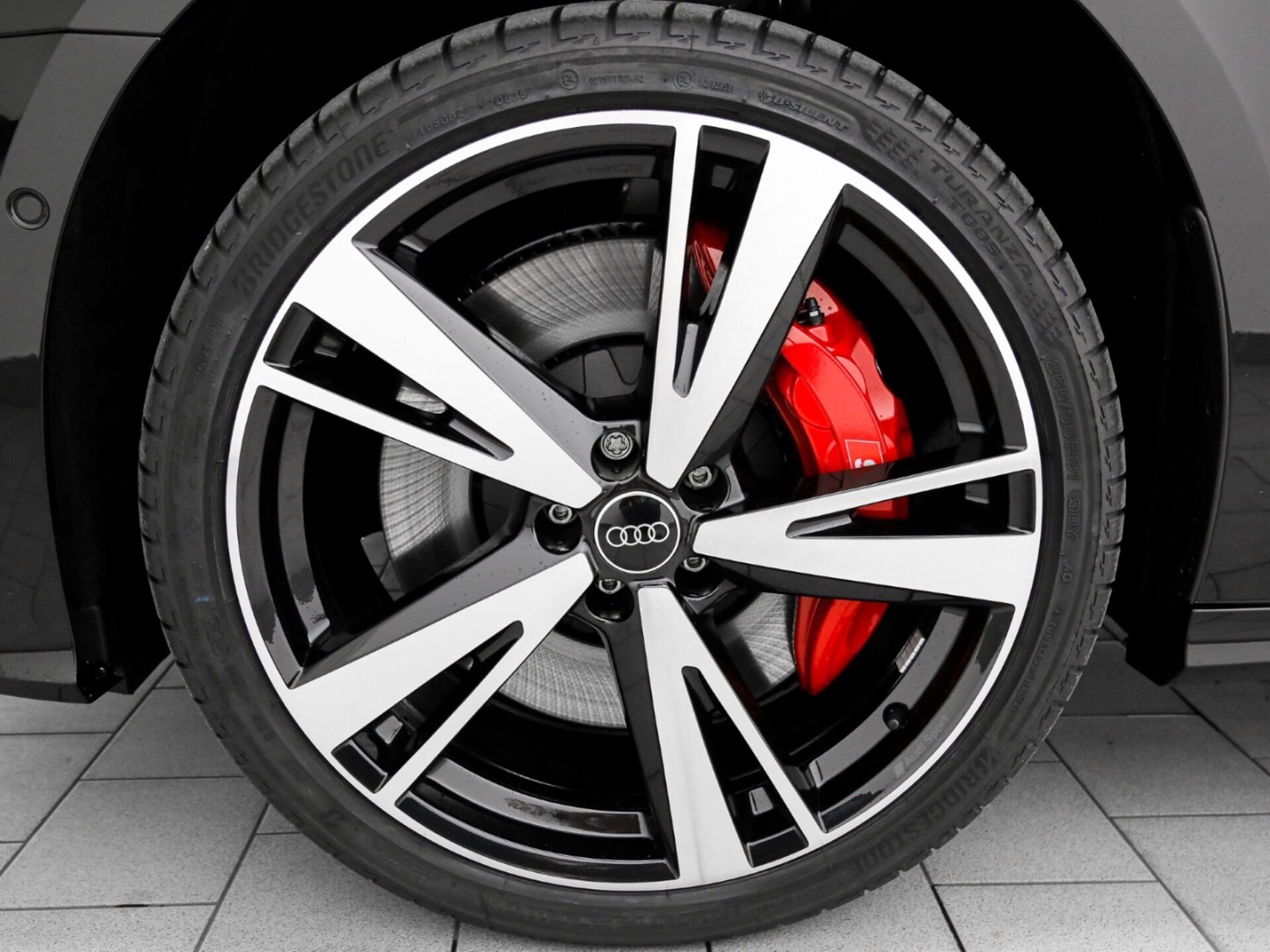 Audi S6 Avant
