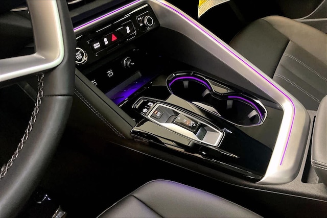 2025 Audi Q5 Premium - Photo 16