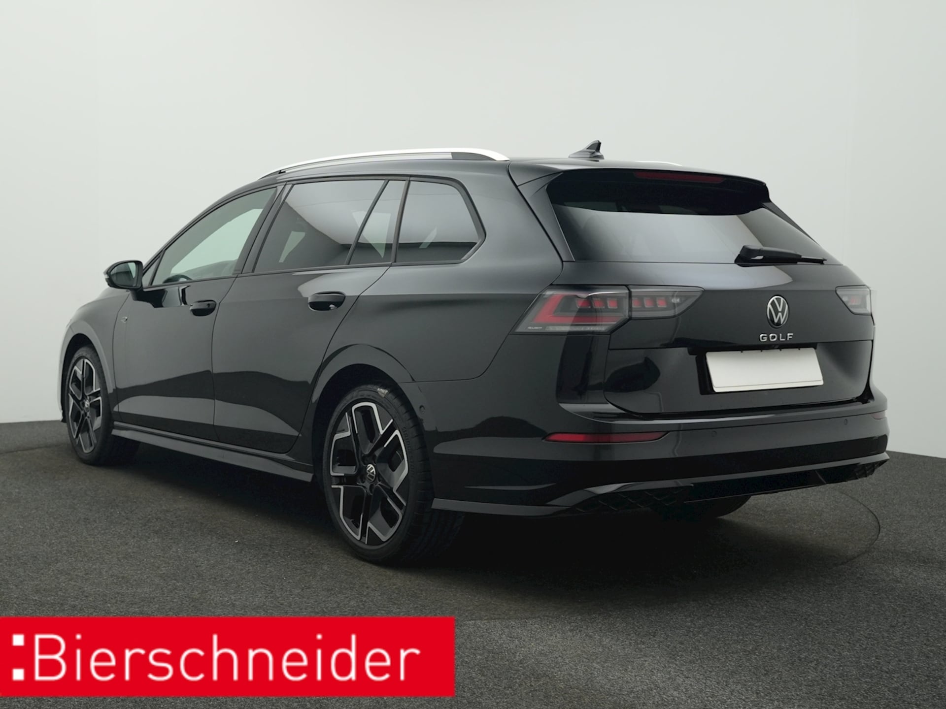 Volkswagen Golf Variant R-Line