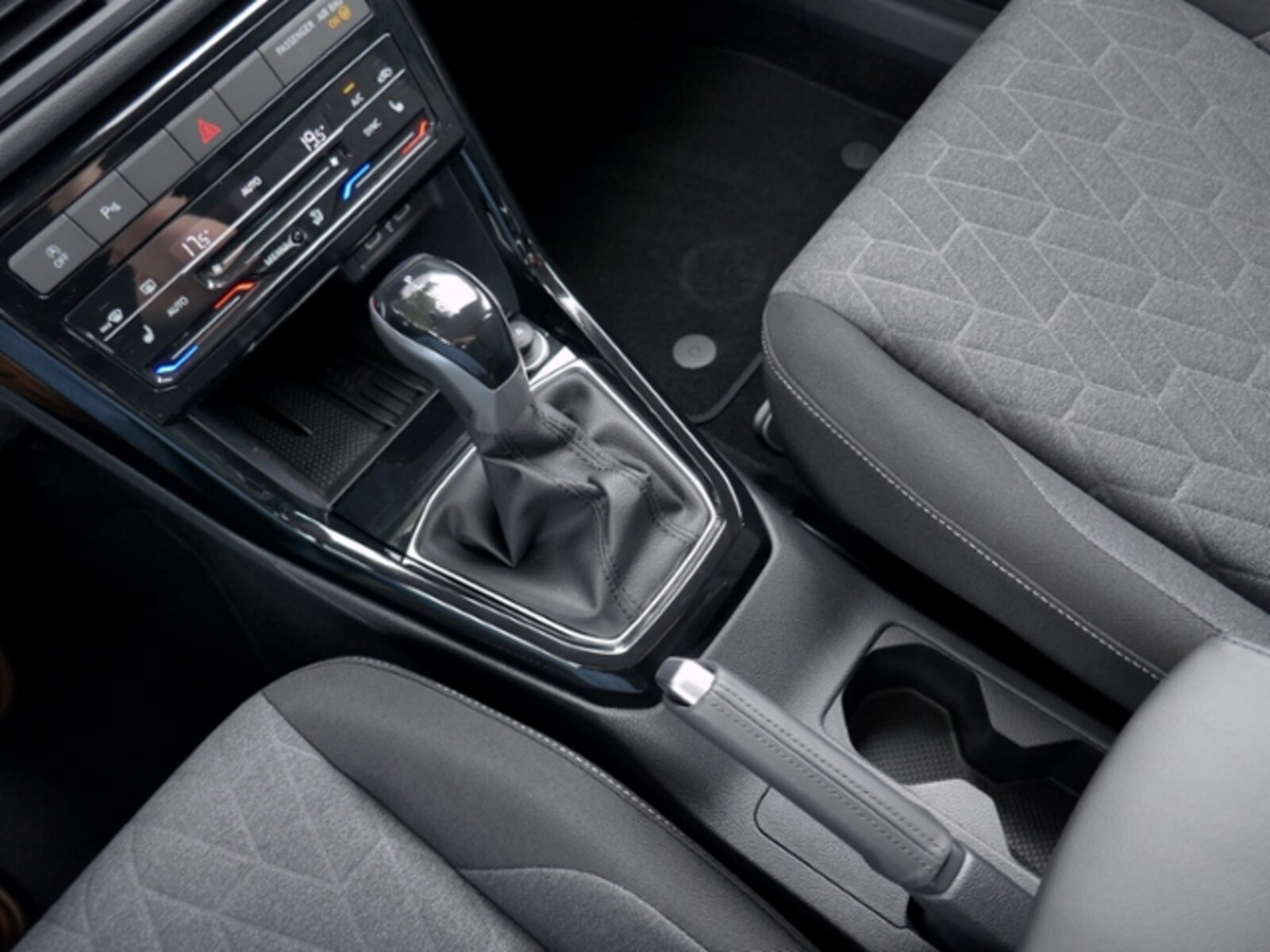 Volkswagen T-Cross – Bild 13