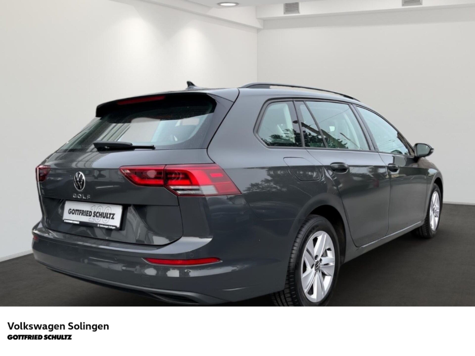 Volkswagen Golf Variant Life