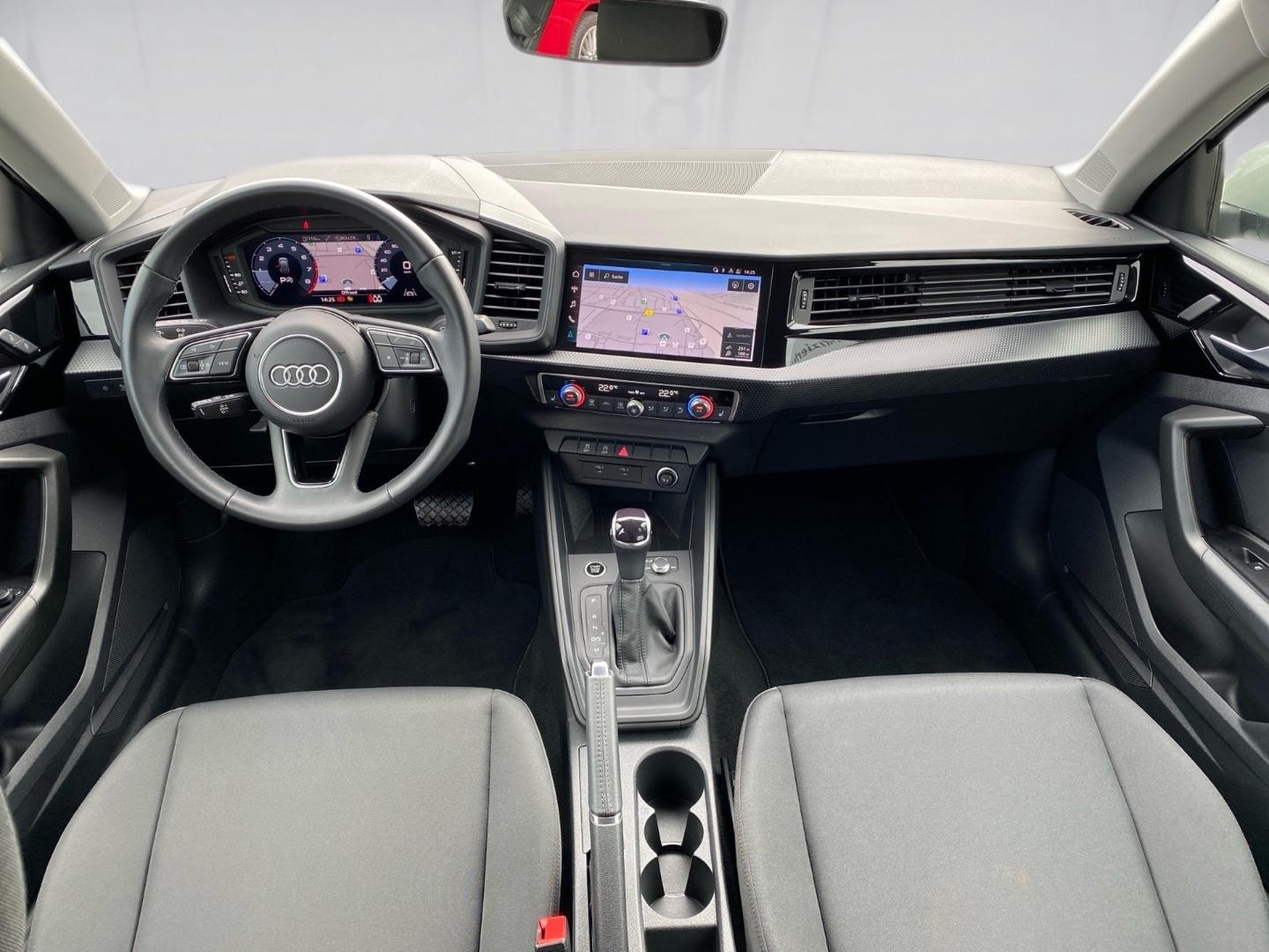 Bild über Audi A1 Sportback S line 30 TFSI S tronic - für weitere Informationen kontaktieren Sie den Audi Partner