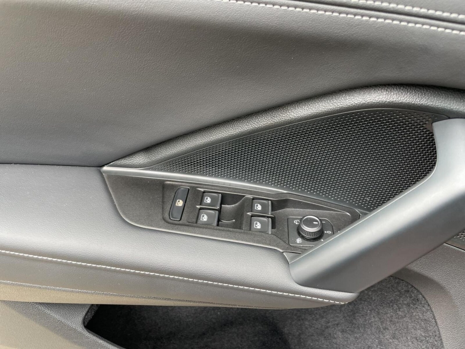 Volkswagen Tiguan – Bild 22