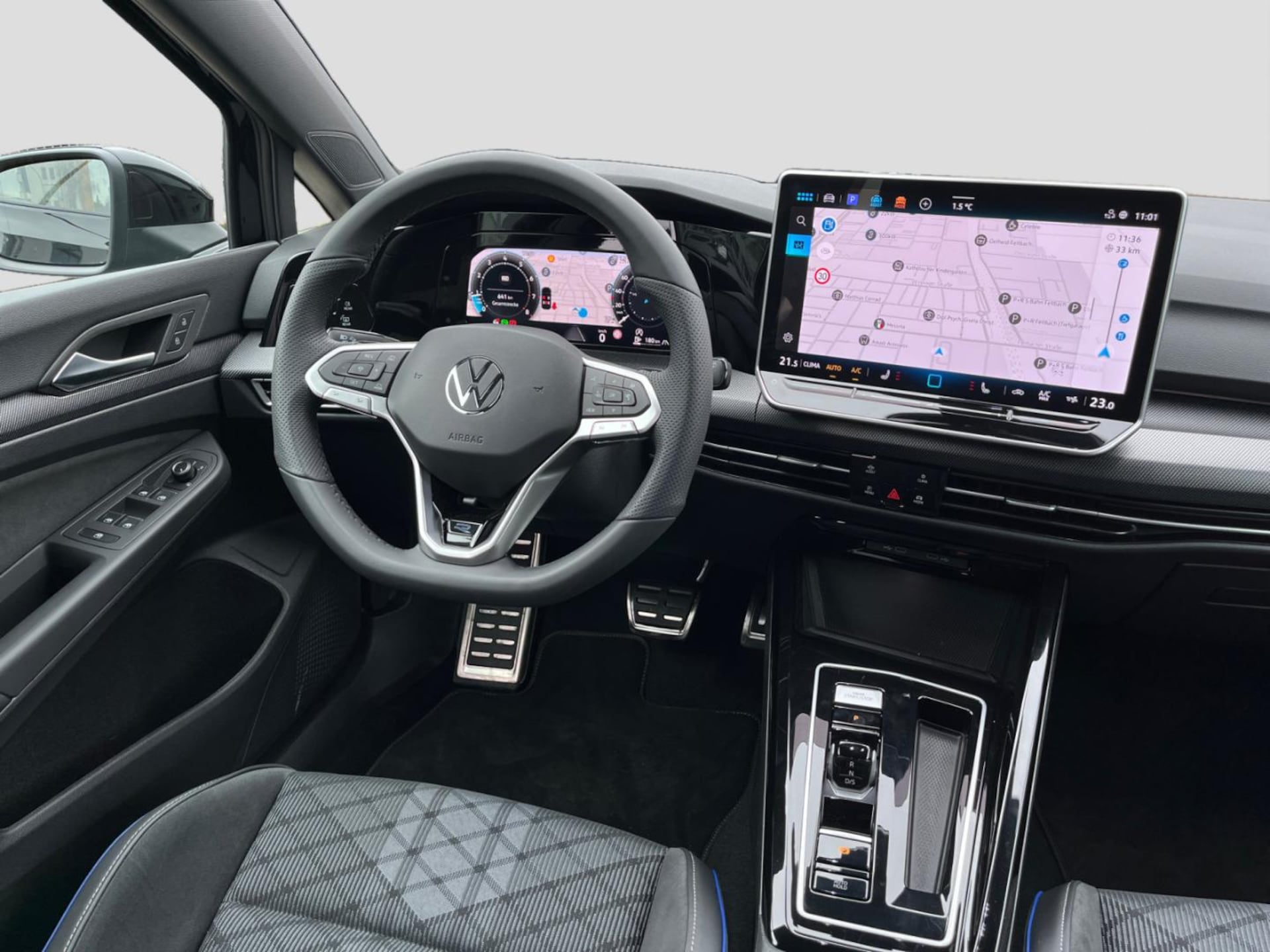 Volkswagen Golf R-Line