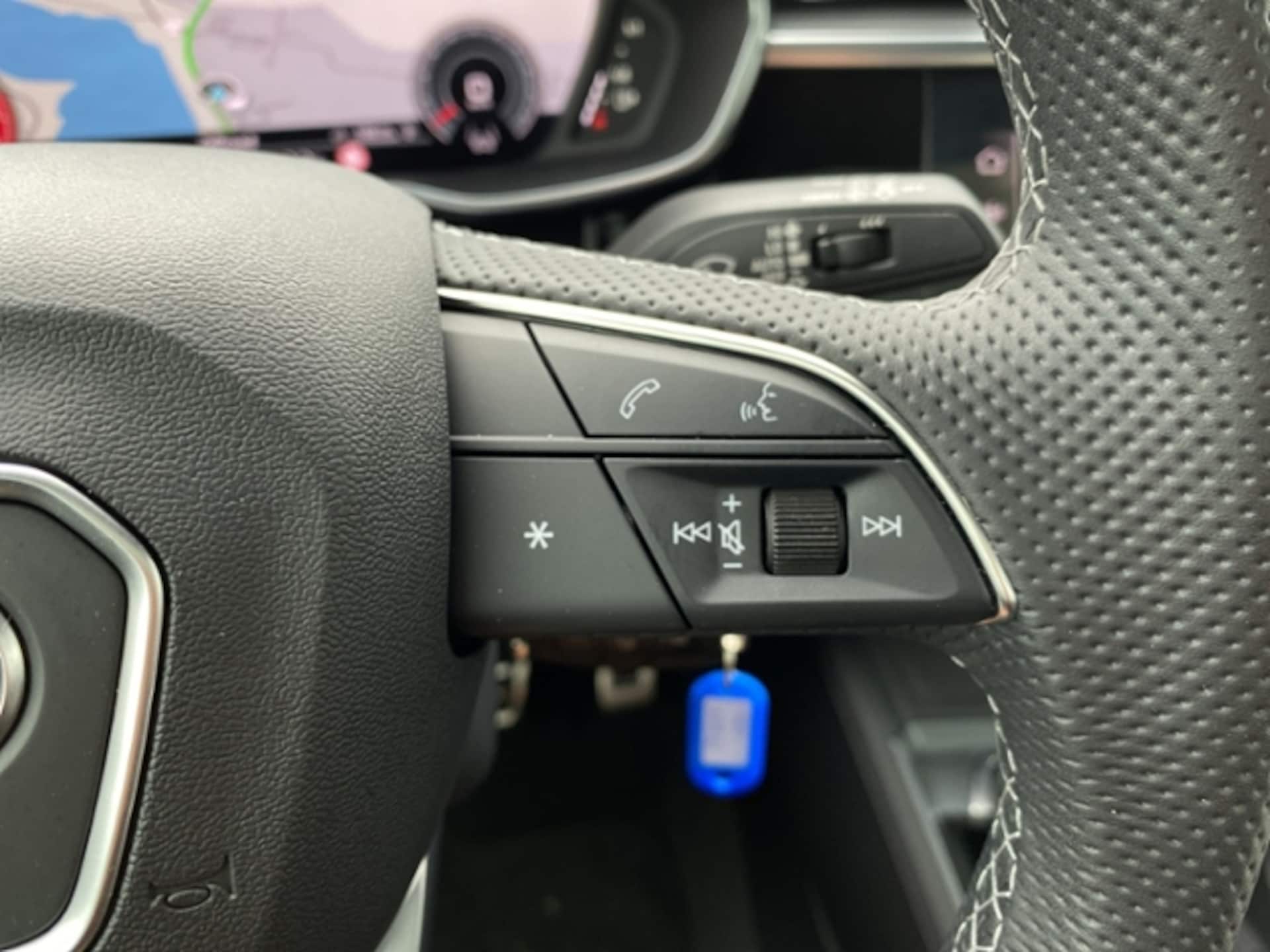 Audi Q3 Sportback S line