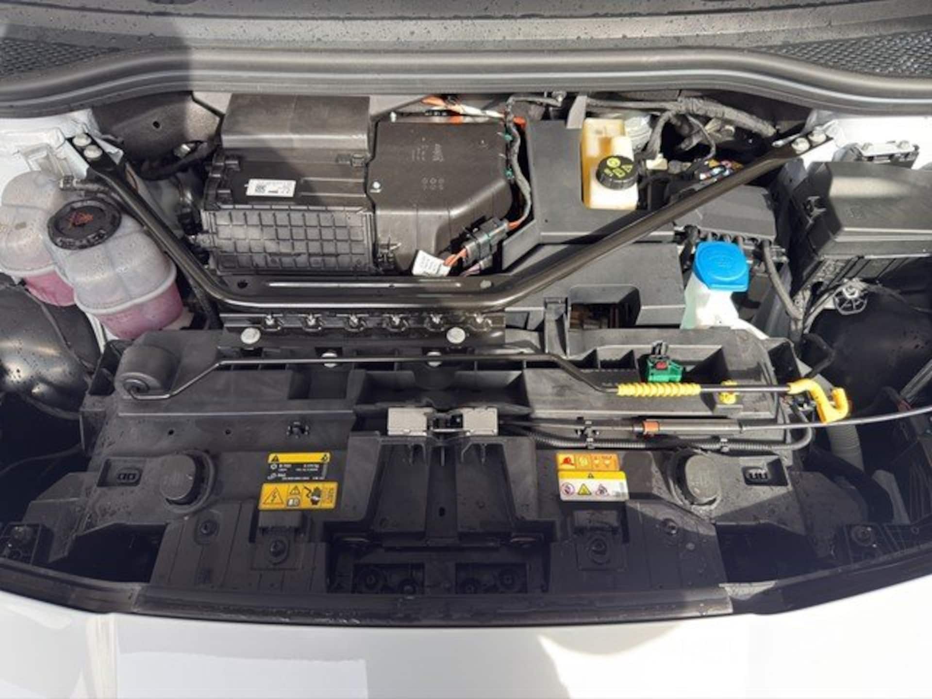 CUPRA Tavascan VZ