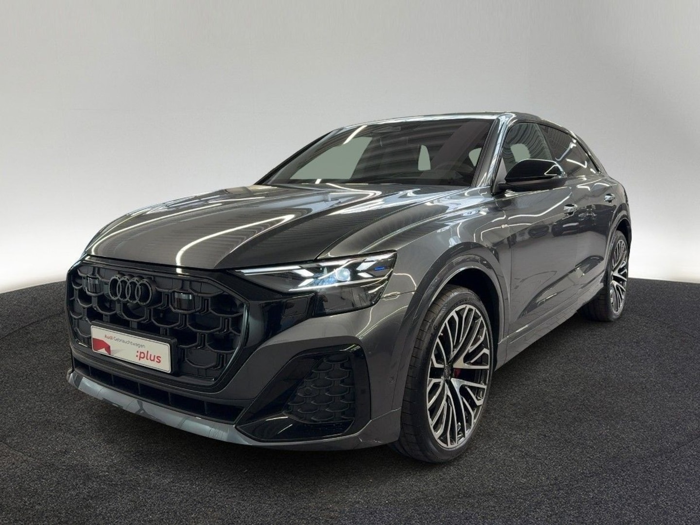 Bild über Audi Q8 SUV S line business TDI quattro 210 kW tiptronic - für weitere Informationen kontaktieren Sie den Audi Partner