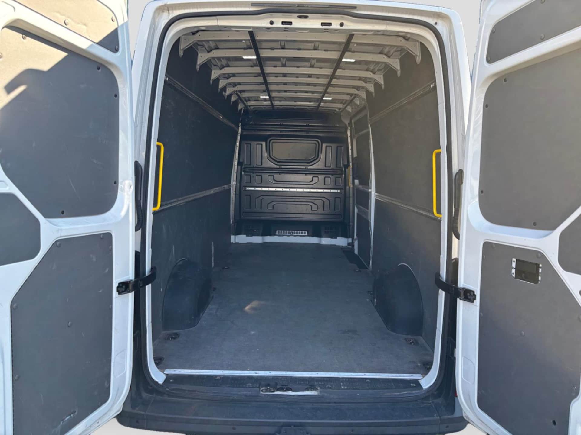 Volkswagen Crafter Kasten langer Radstand