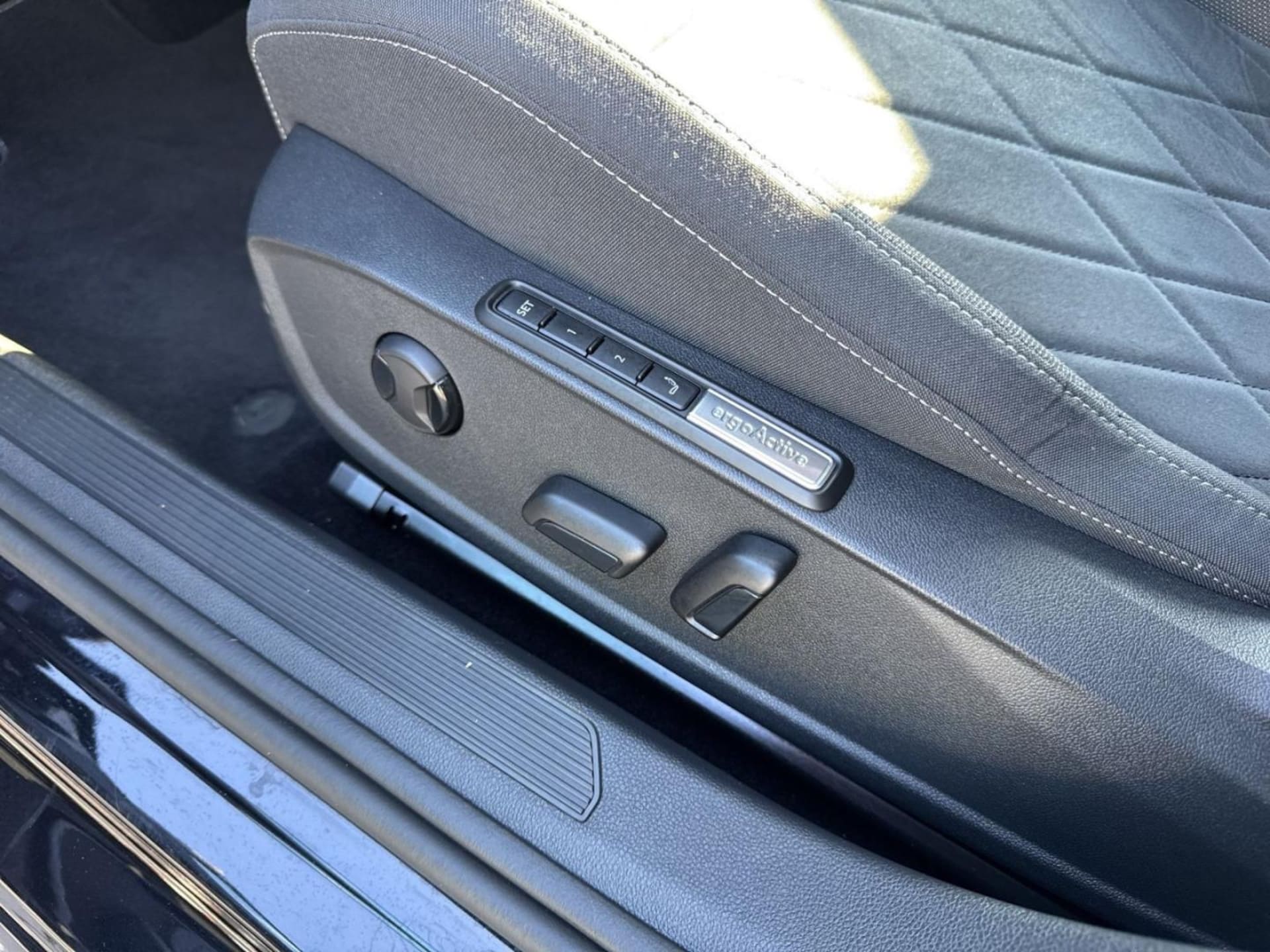 Volkswagen Golf Style