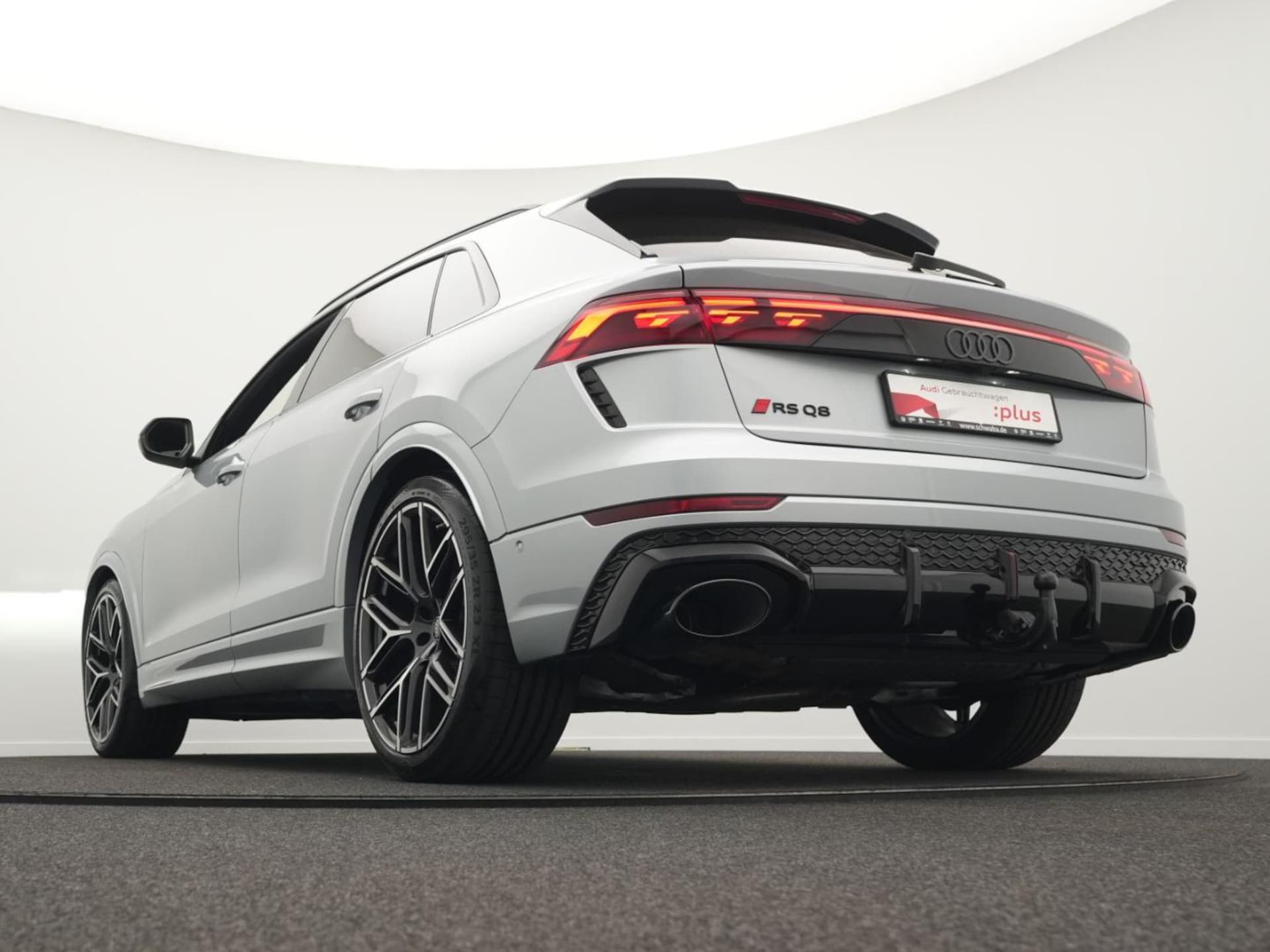 Audi RS Q8 SUV