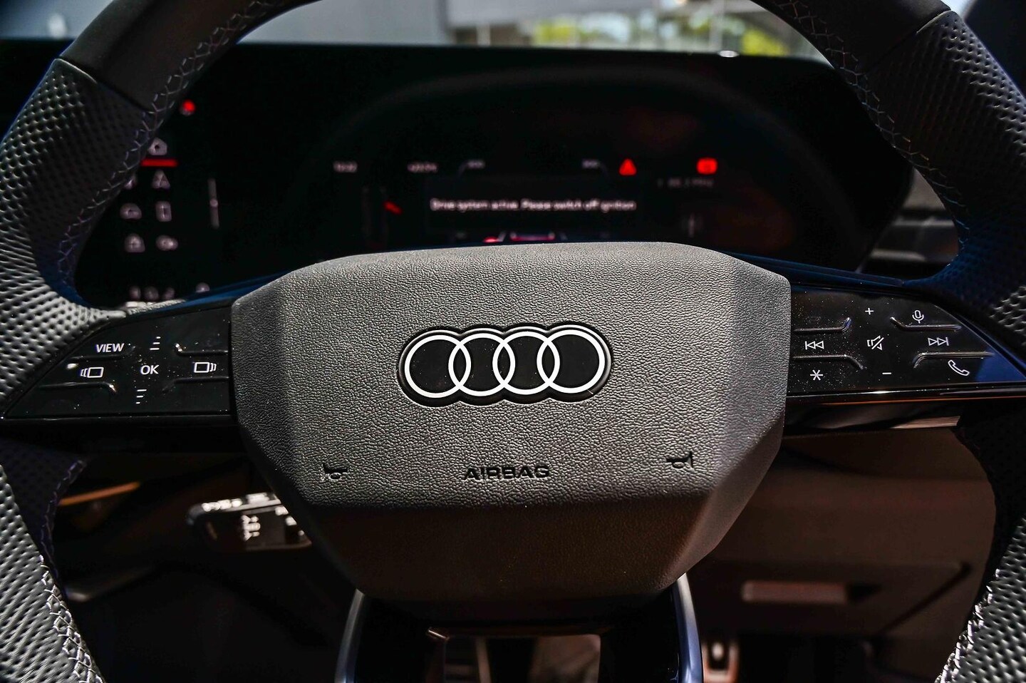 Image about Audi SQ5 SUV TFSI 270 kW edition one