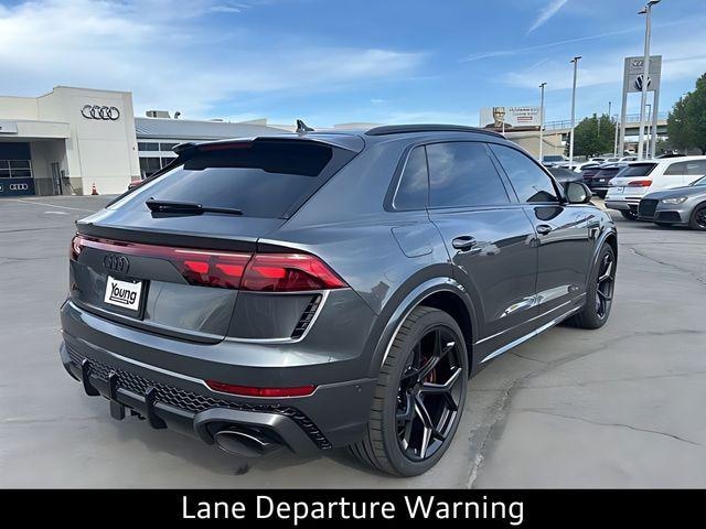 2026 Audi RS Q8 SUV performance