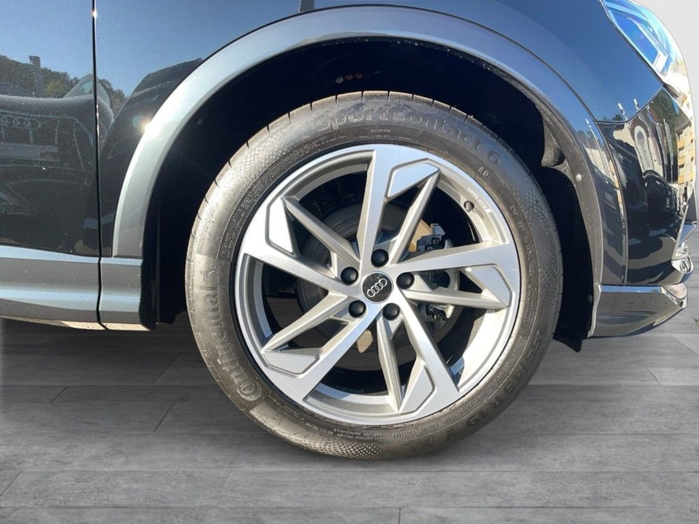 Bild über Audi Q3 advanced 35 TFSI S tronic - für weitere Informationen kontaktieren Sie den Audi Partner