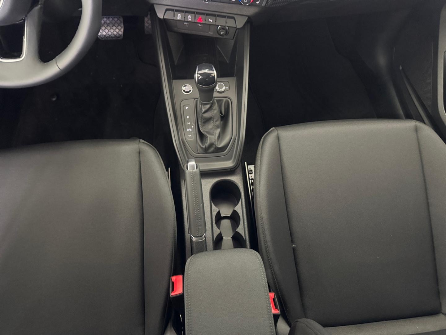 Bild über Audi A1 Sportback advanced 30 TFSI S tronic - für weitere Informationen kontaktieren Sie den Audi Partner