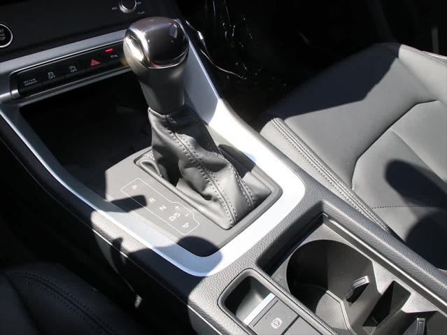 2025 AUDI Q3 - Image 22