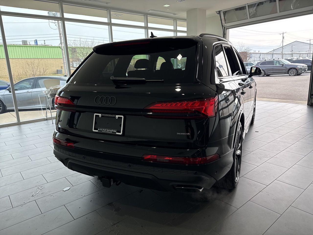 2026 Audi Q7 Premium Plus - Photo 7
