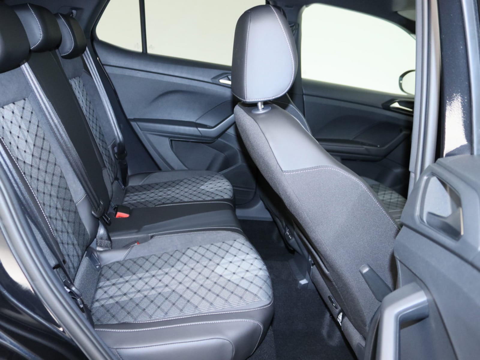Volkswagen T-Cross – Bild 9
