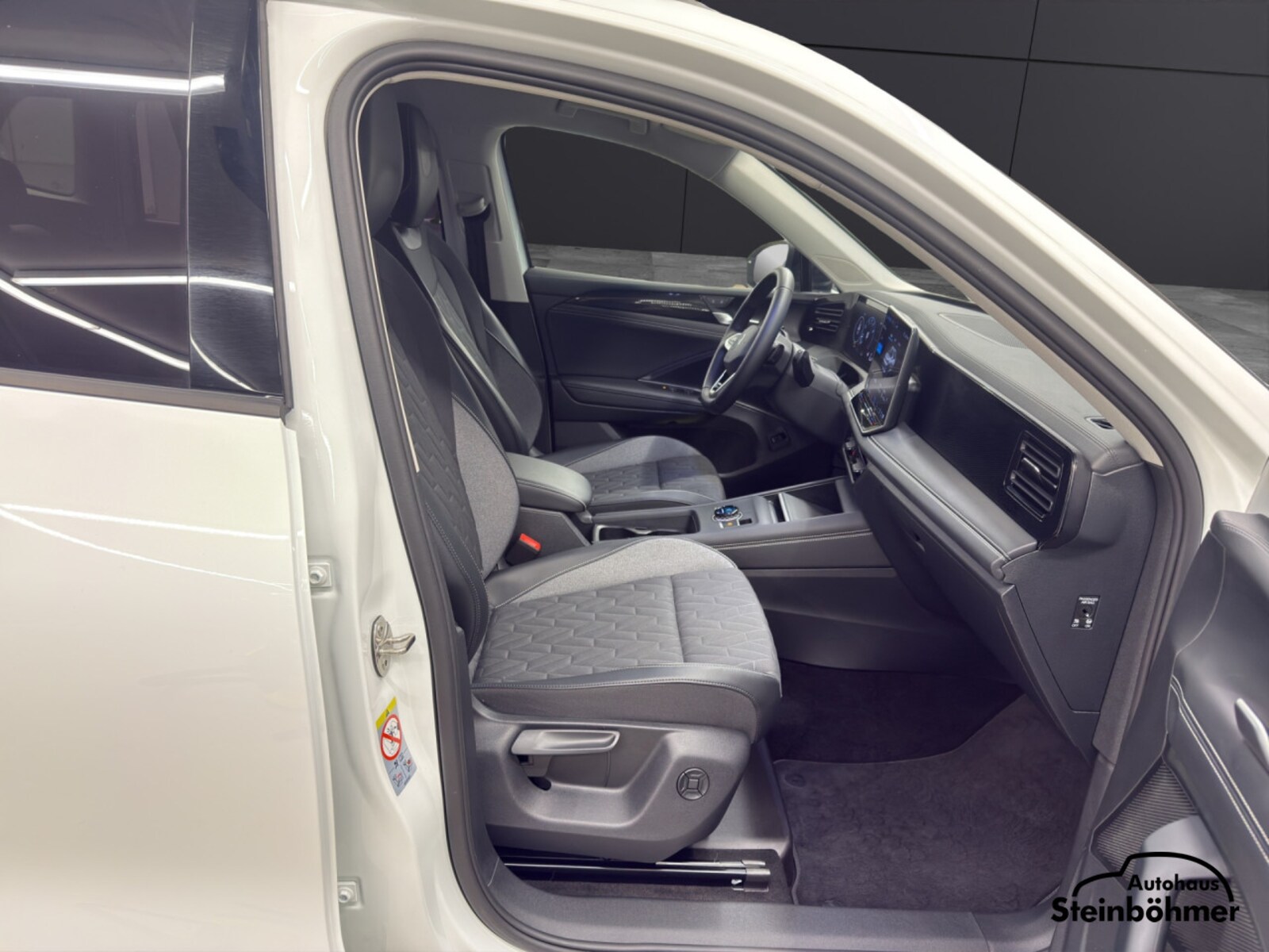 Volkswagen Tiguan – Bild 13