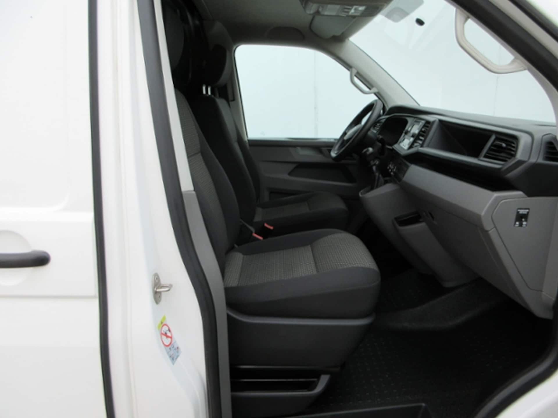 Volkswagen T6.1 Transporter Kasten kurzer Radstand