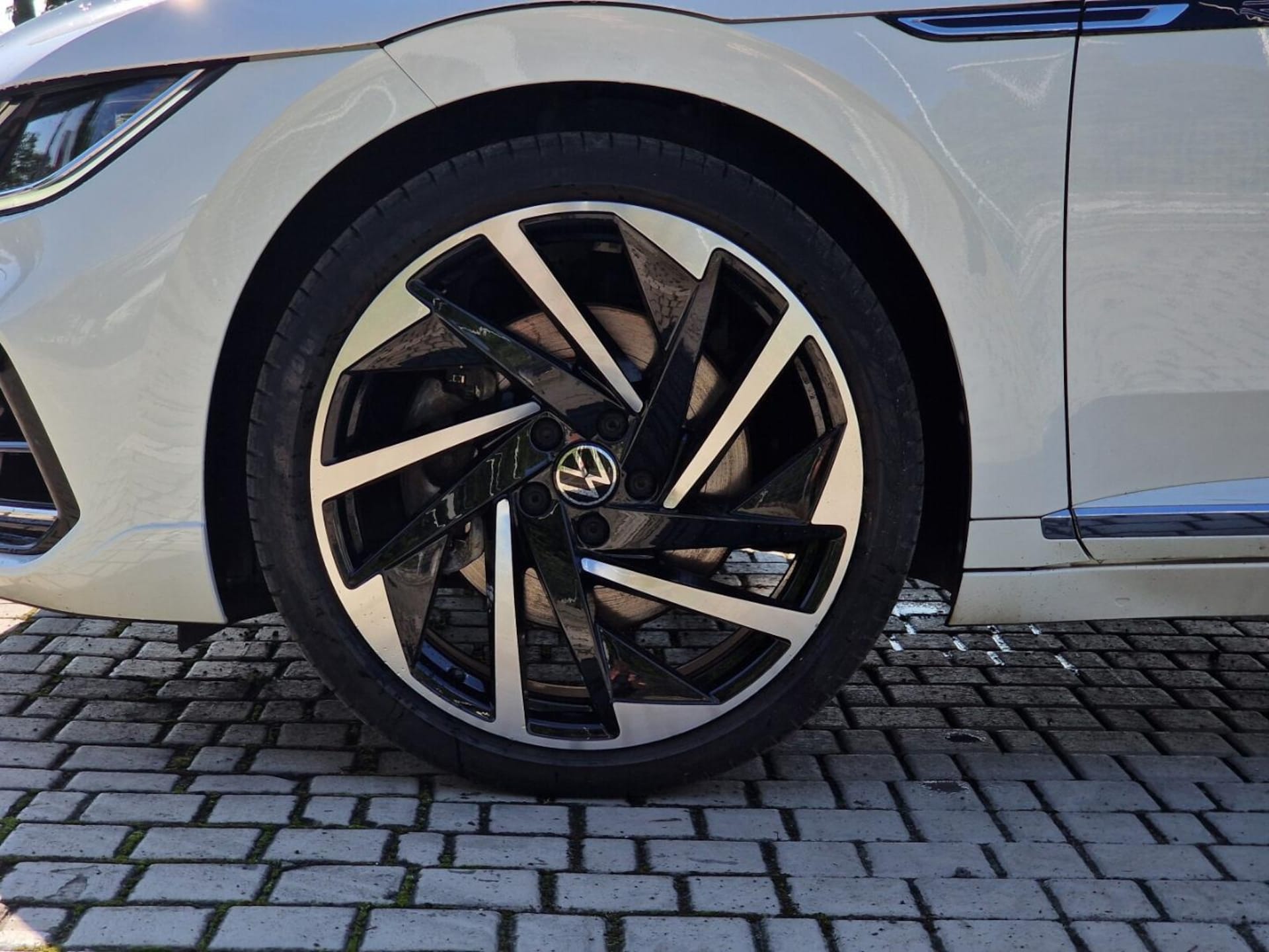 Volkswagen Arteon Shooting Brake R-Line