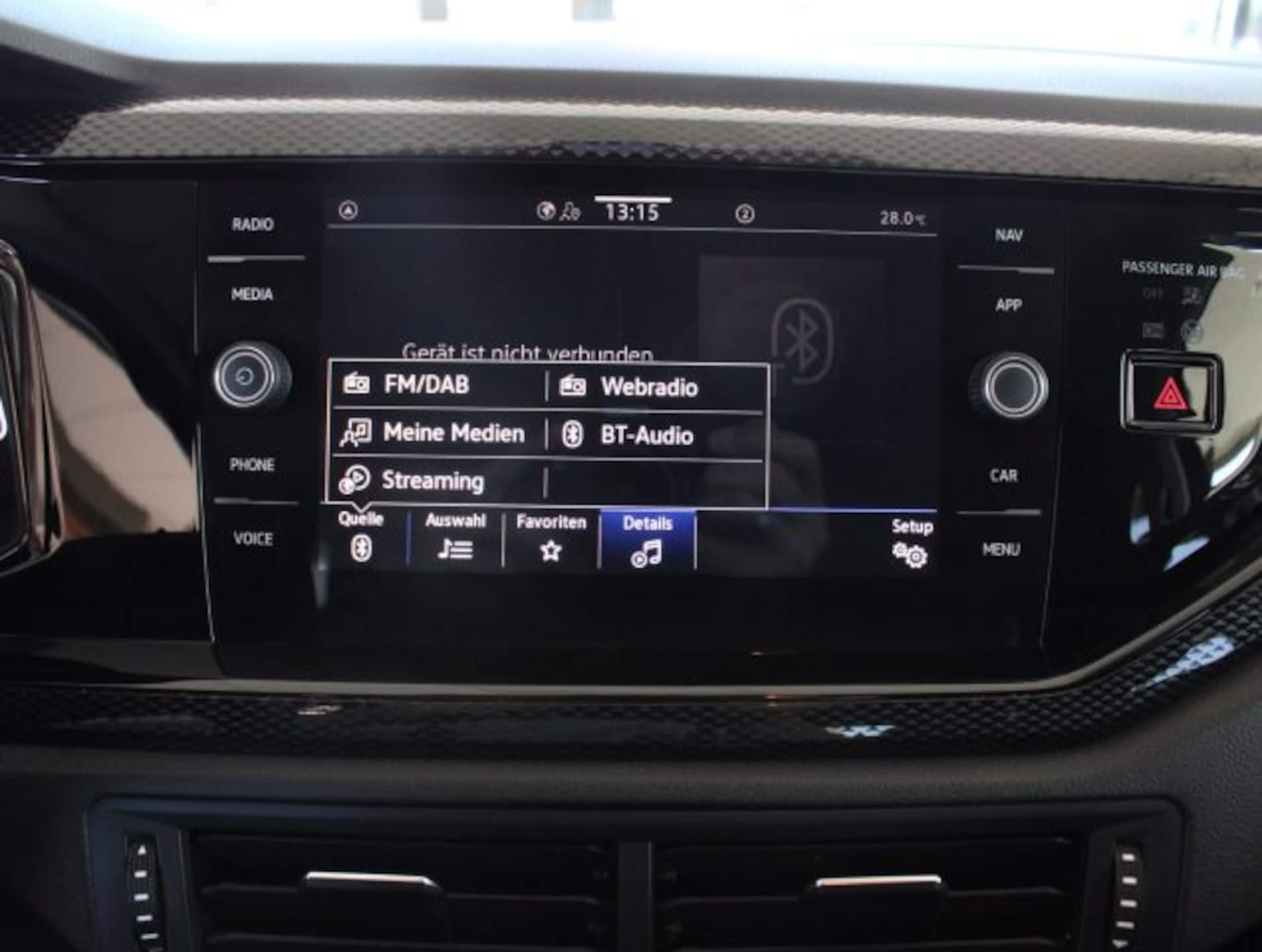 Volkswagen Polo Active
