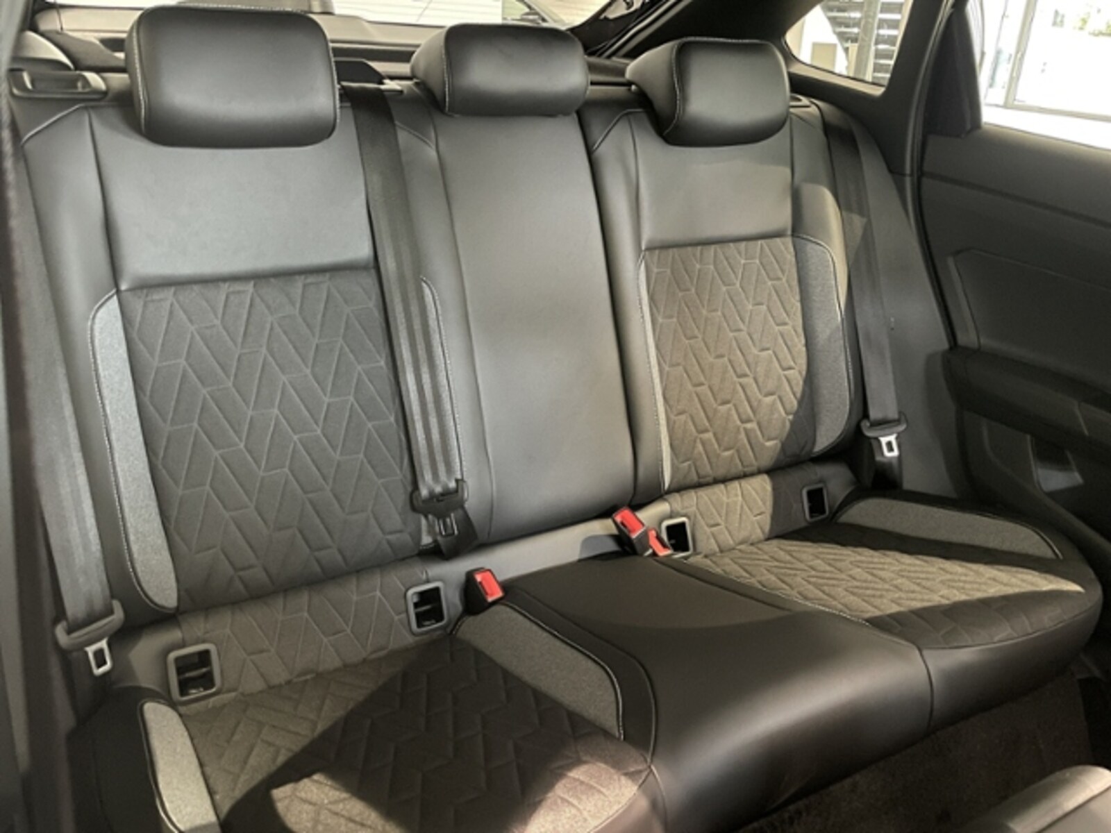 Volkswagen Taigo – Bild 12