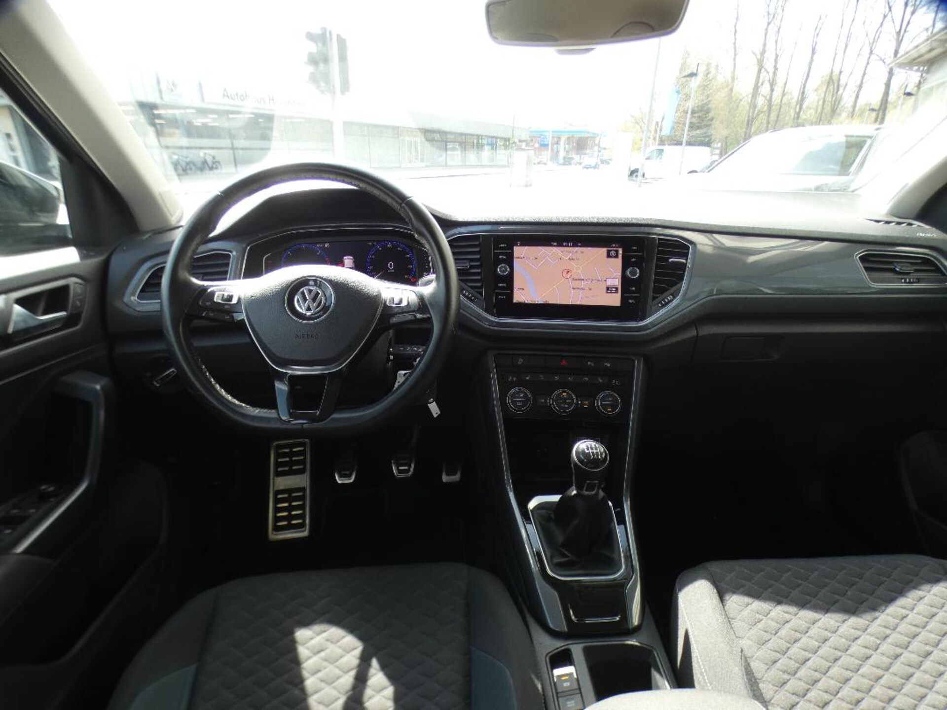 Volkswagen T-Roc IQ.DRIVE