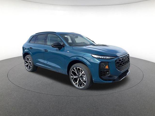 2026 Audi Q3 S line quattro's photo