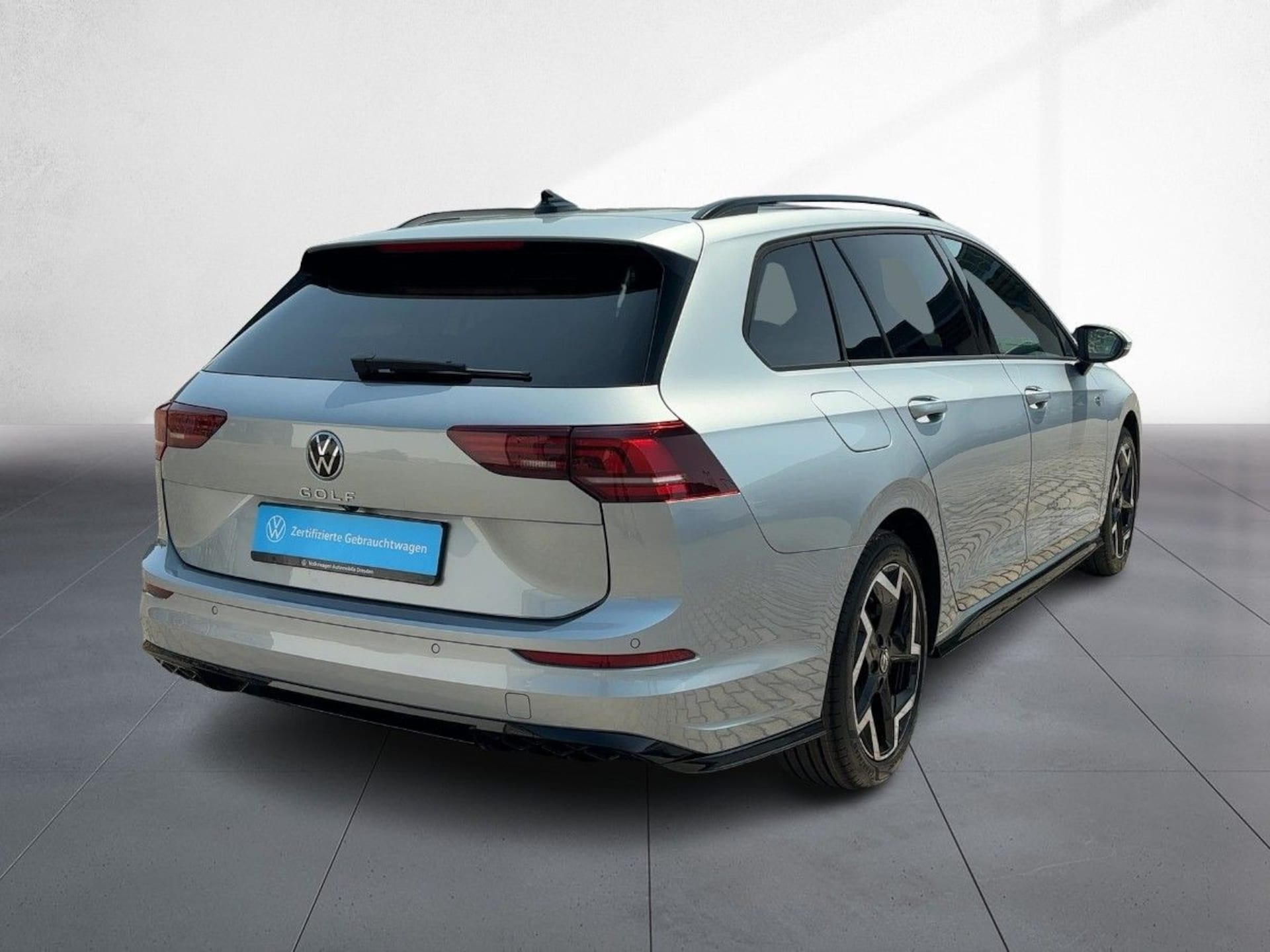 Volkswagen Golf Variant R-Line