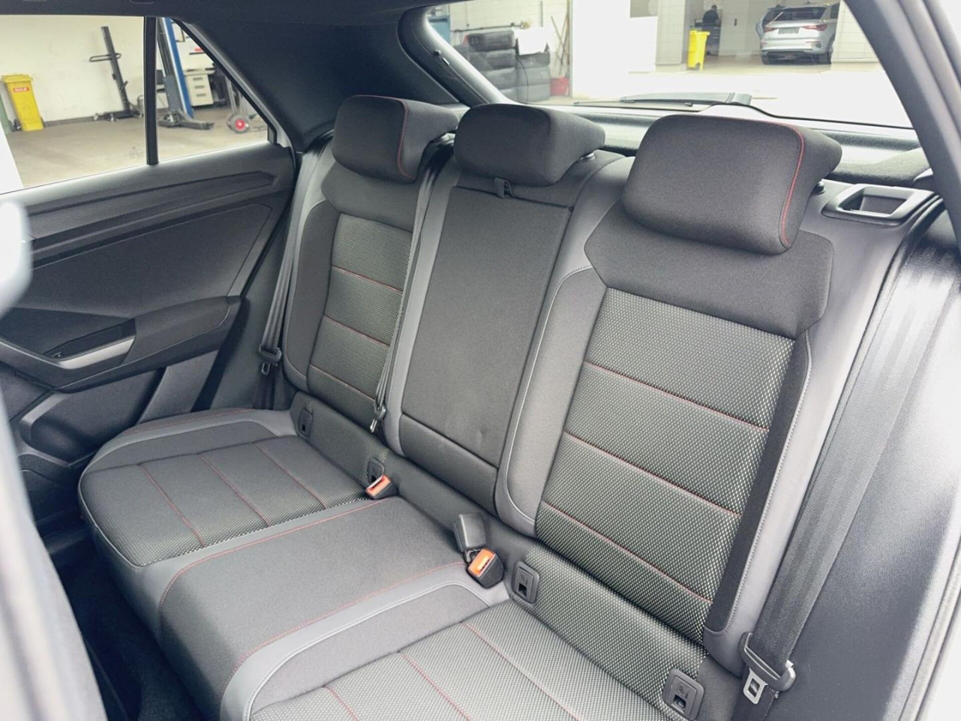 Volkswagen T-Roc Sport