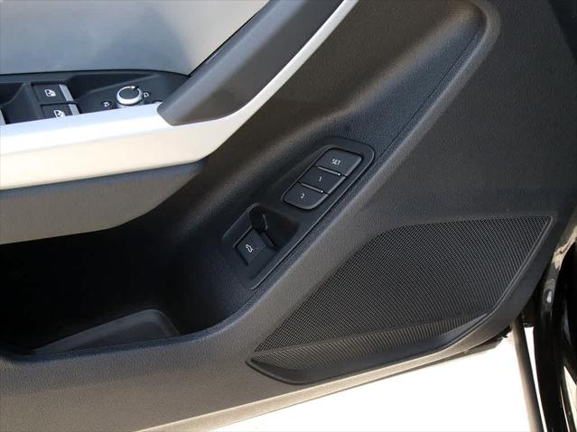 2025 AUDI Q3 - Image 24