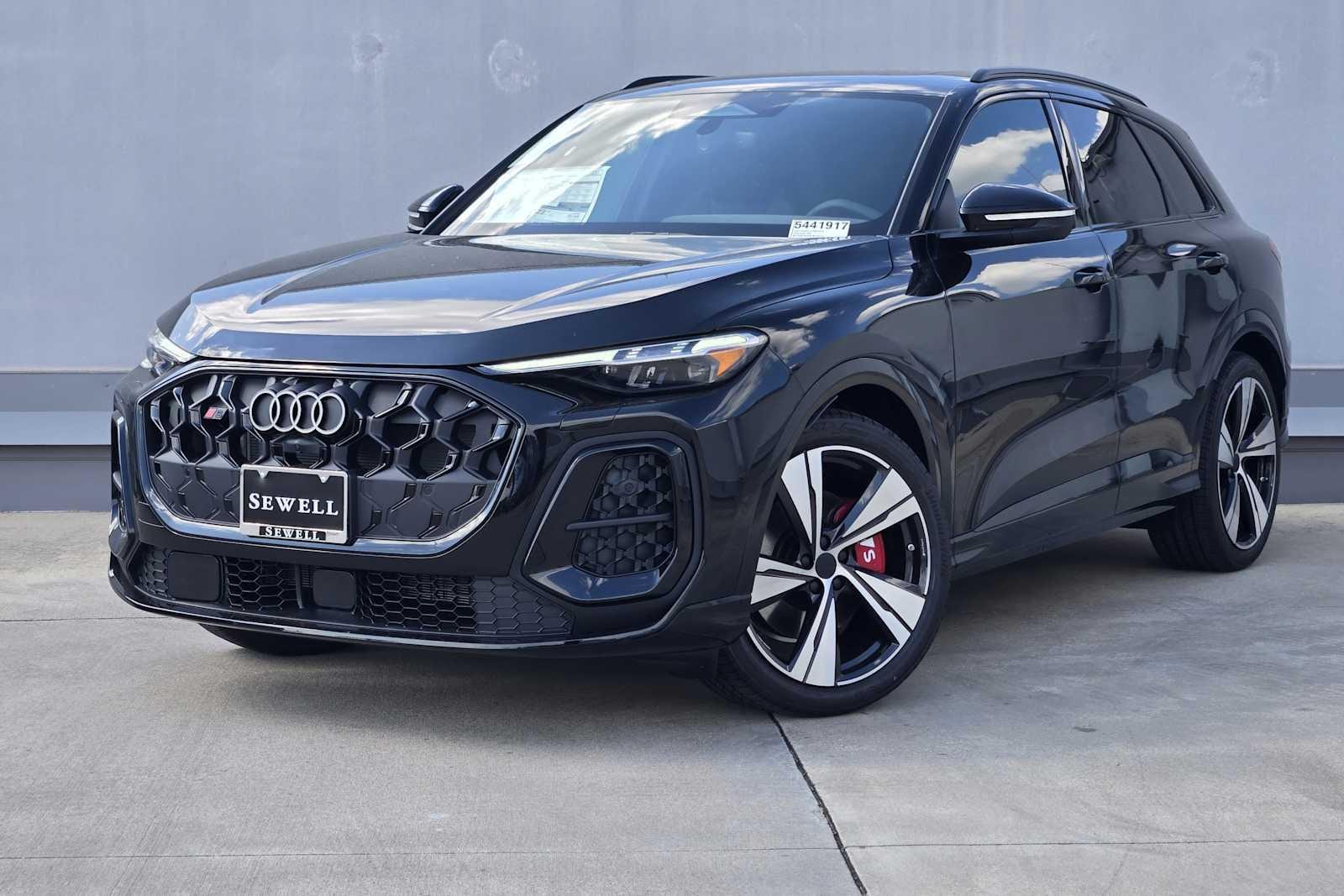 2026 Audi SQ5 Premium Plus quattro's photo