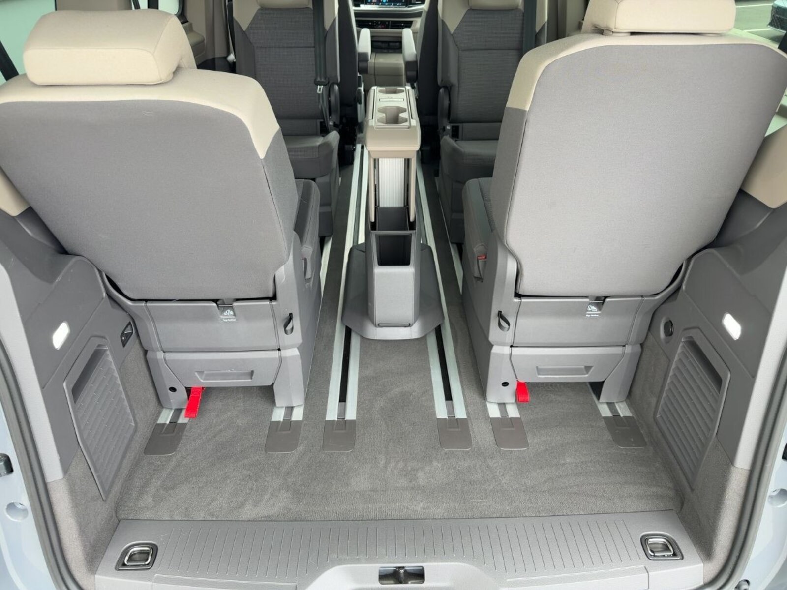 Volkswagen Multivan – Bild 13