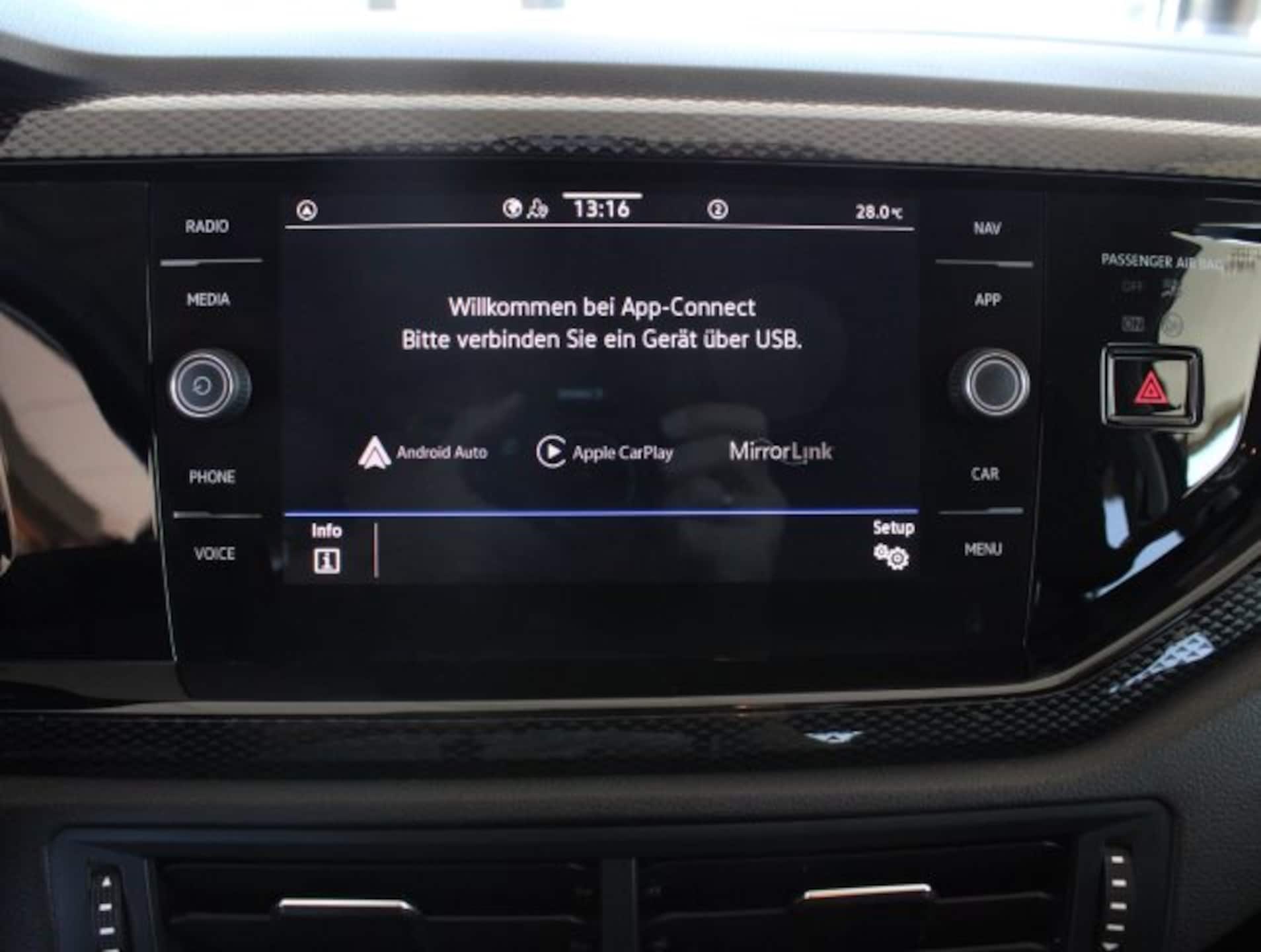 Volkswagen Polo Active