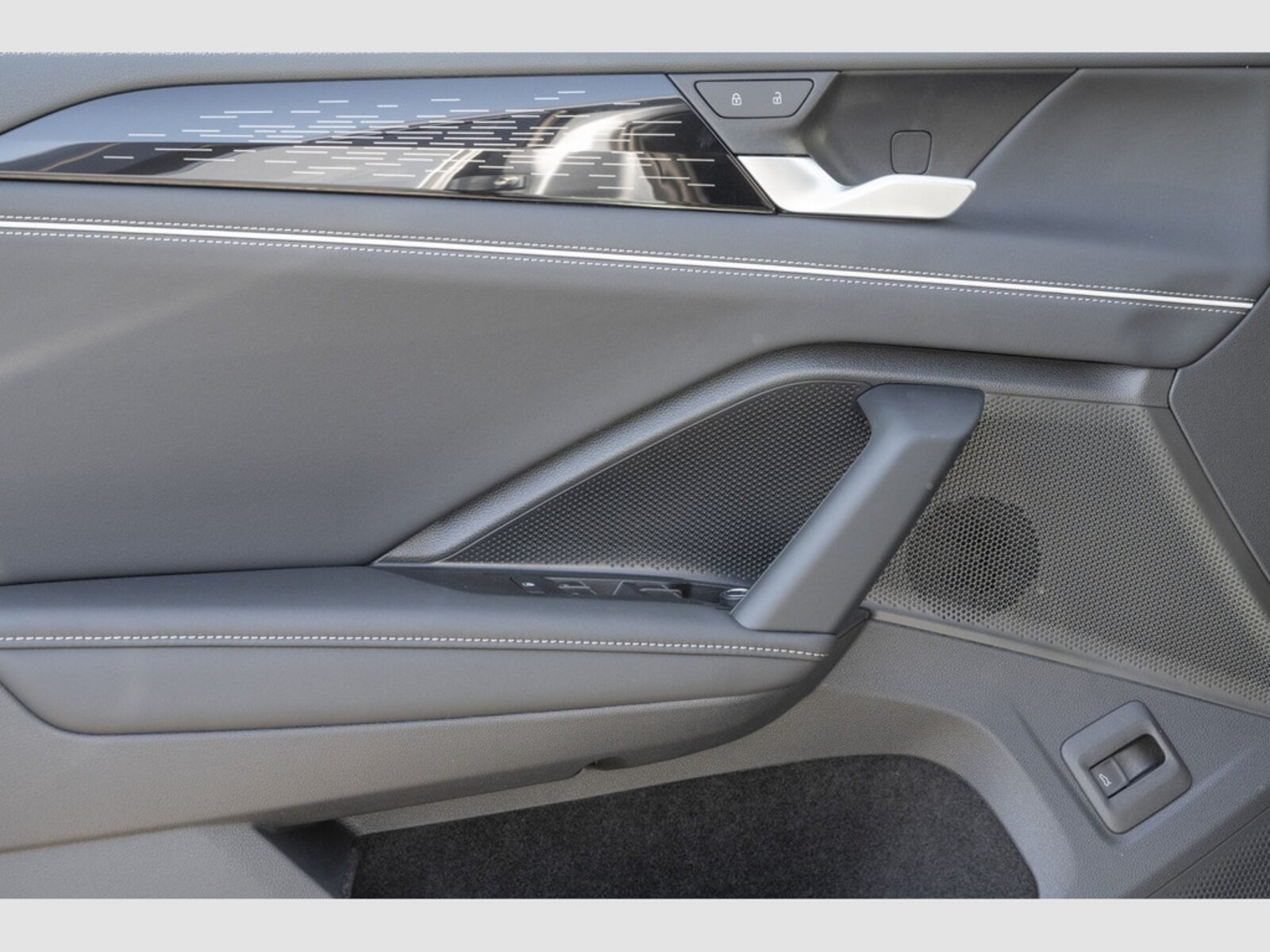 Volkswagen Tiguan – Bild 17