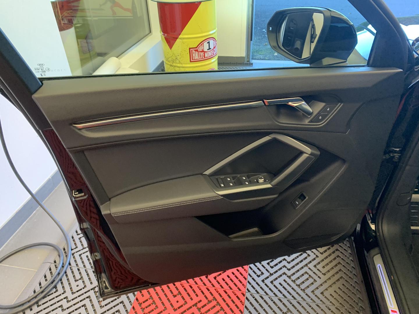 Image about Audi Q3 Sportback S line 35 TDI 110 kW (150 ch) S tronic