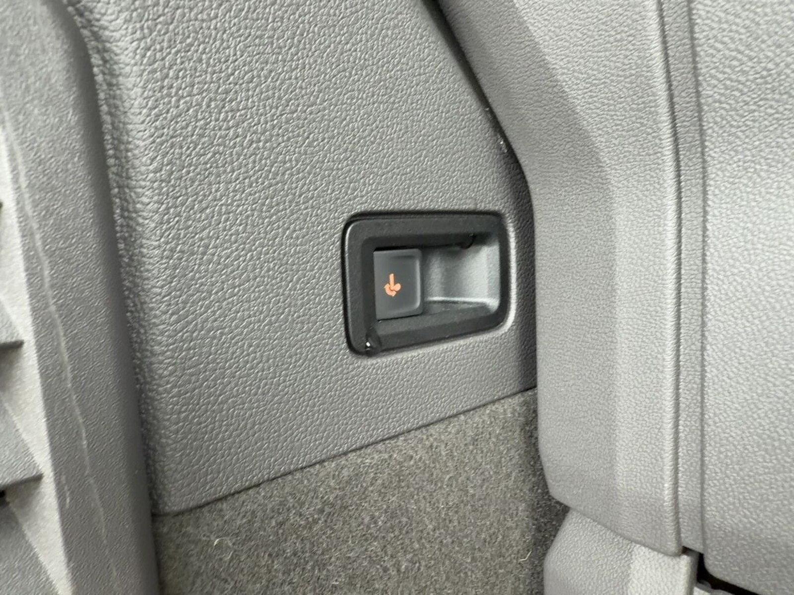 Volkswagen Multivan – Bild 15