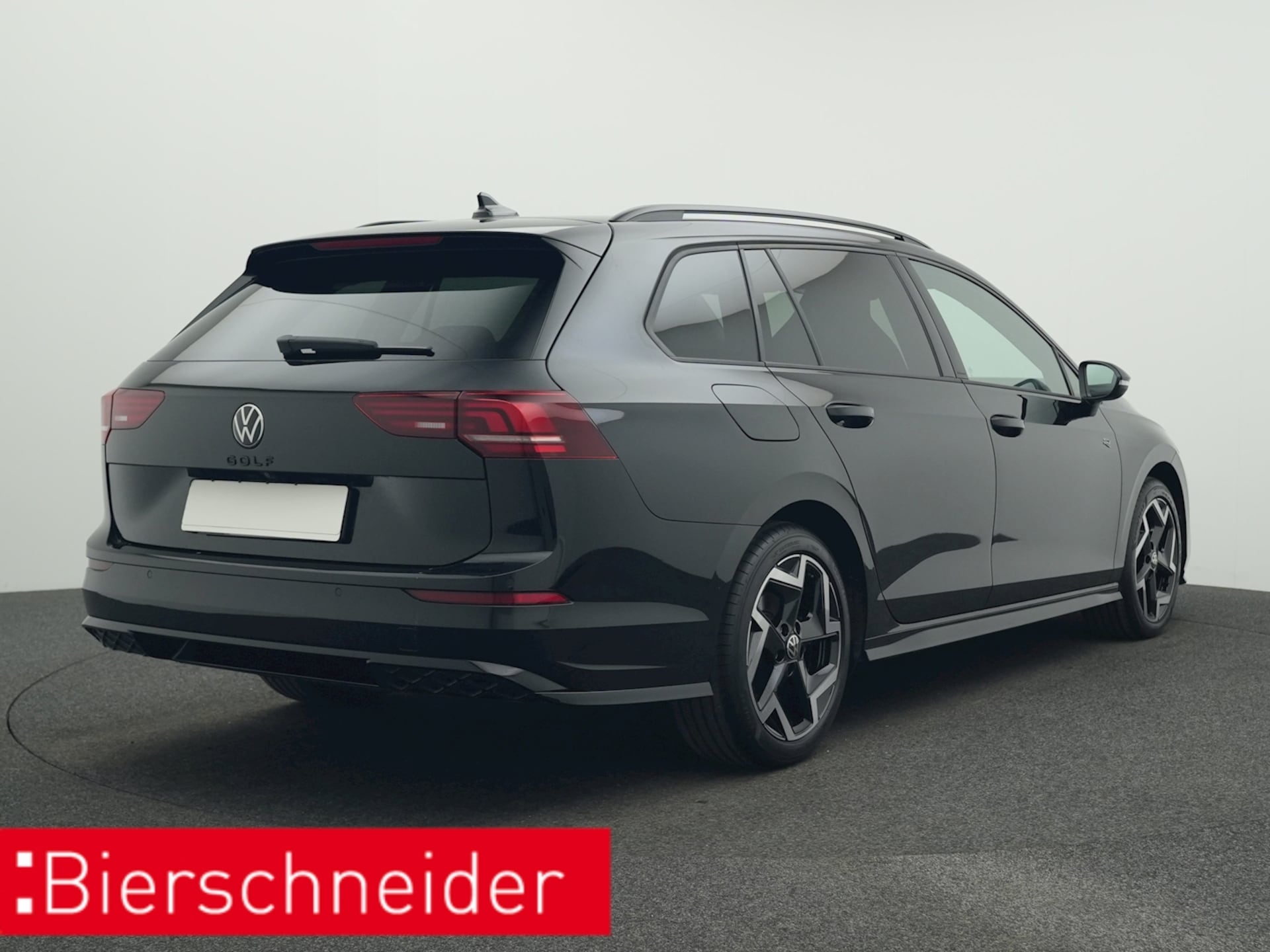 Volkswagen Golf Variant R-Line
