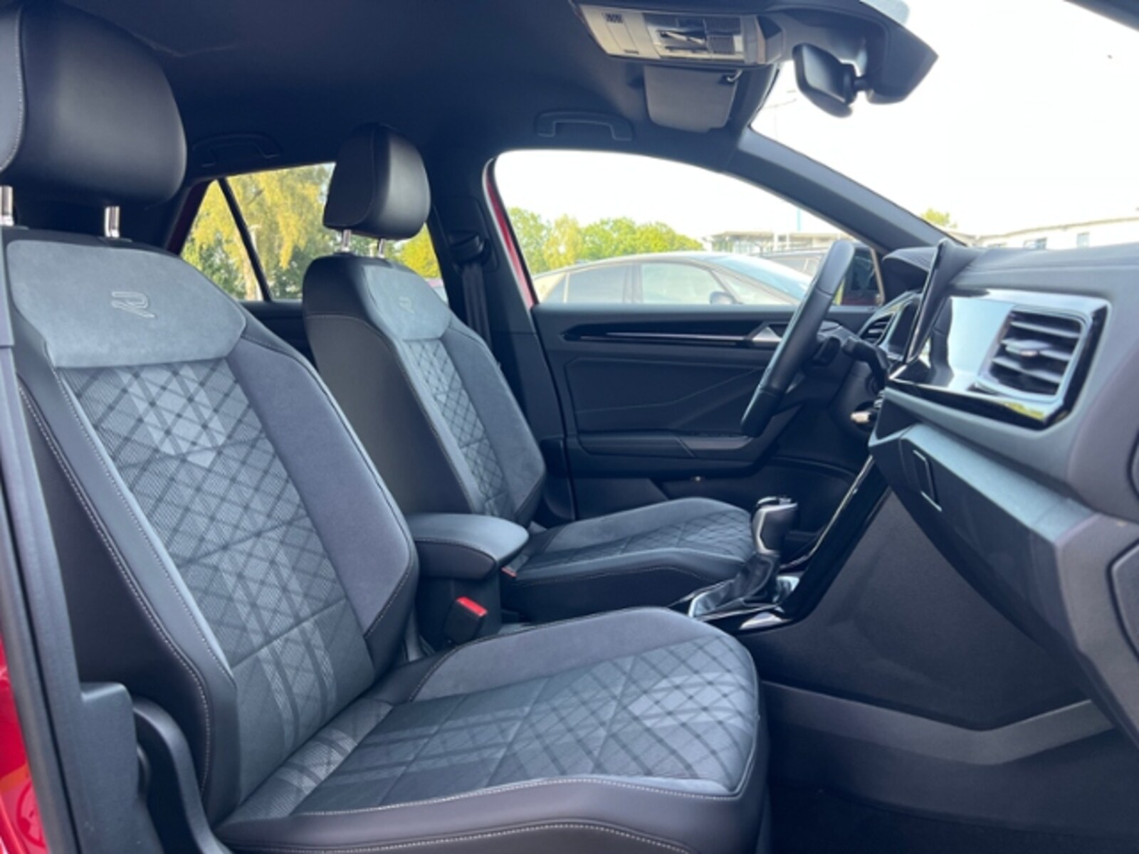 Volkswagen T-Roc – Bild 9