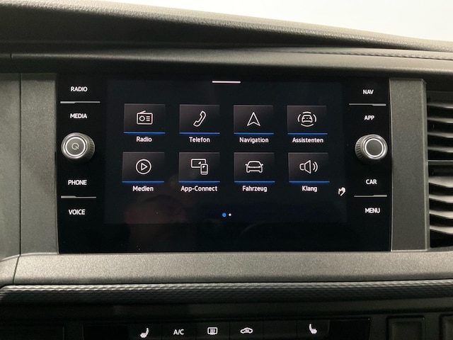 Volkswagen T6.1 Caravelle larger