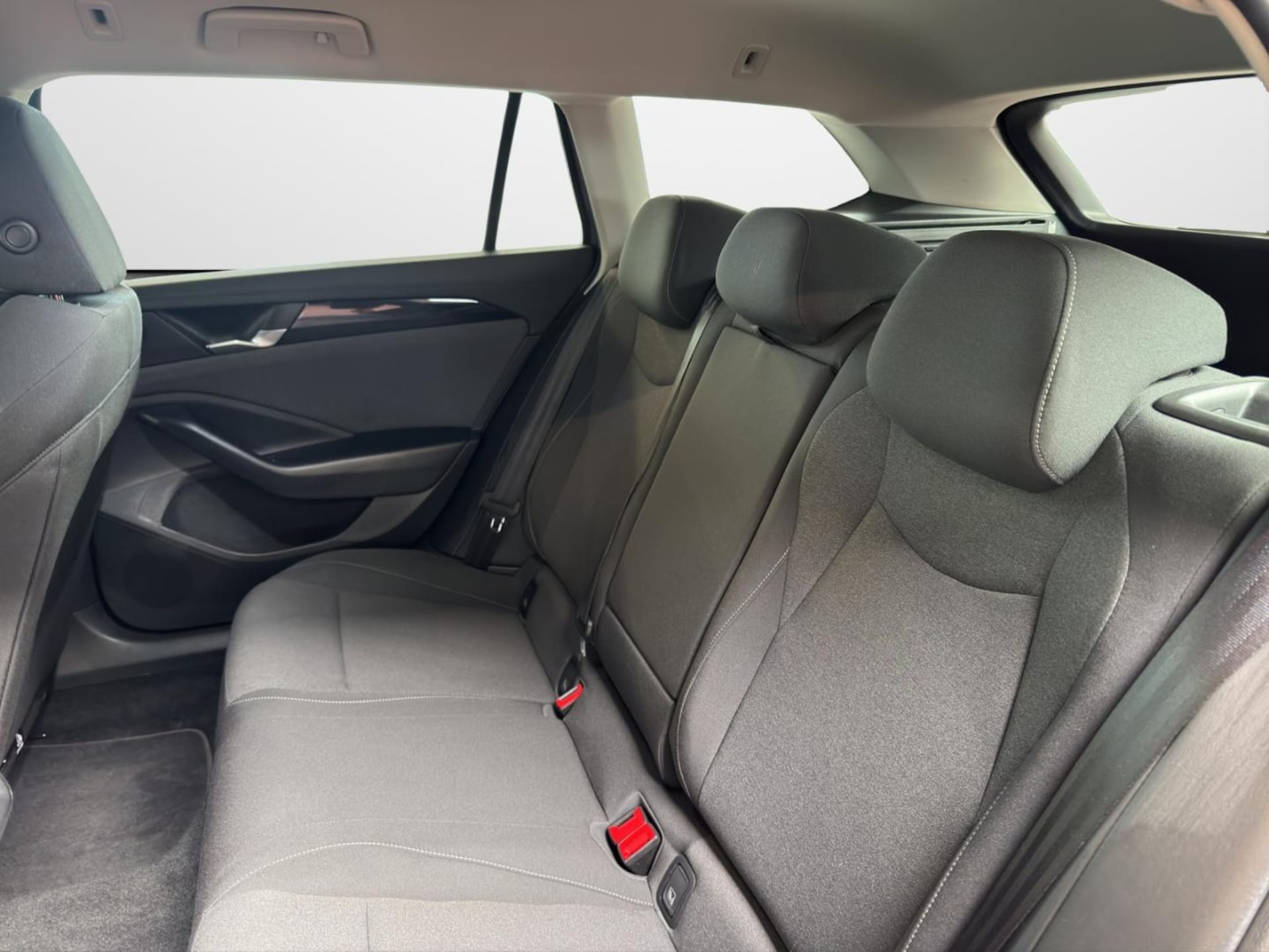 Volkswagen Passat Basis-Modell