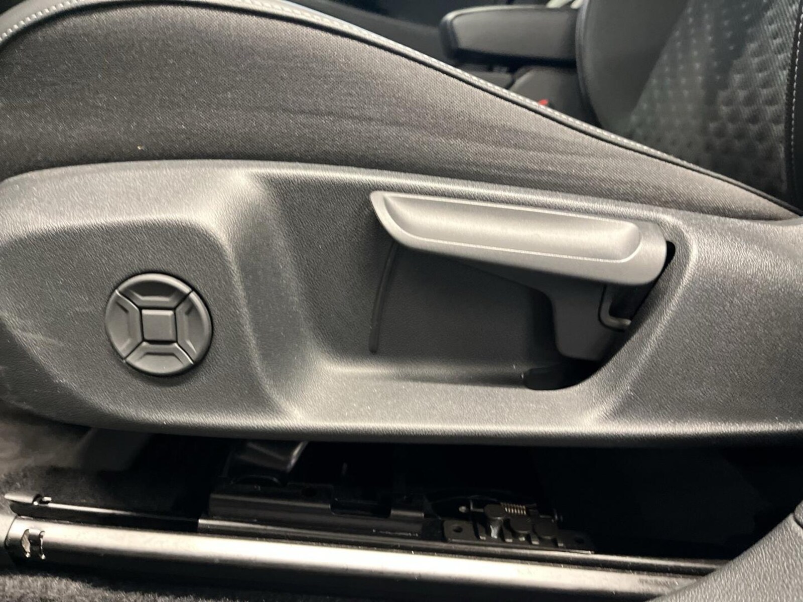 Volkswagen T-Roc – Bild 14