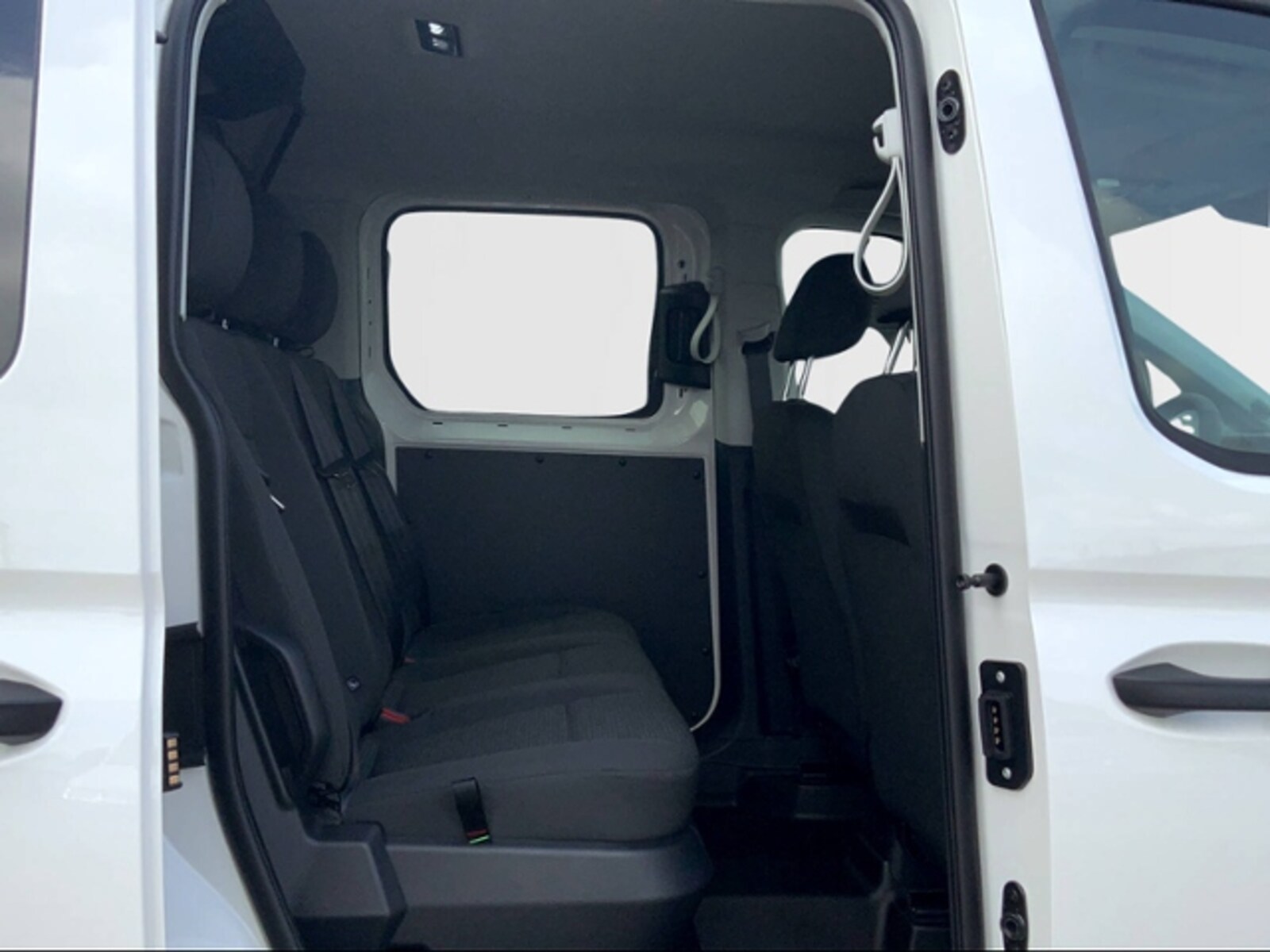 Volkswagen Caddy Kombi – Bild 7
