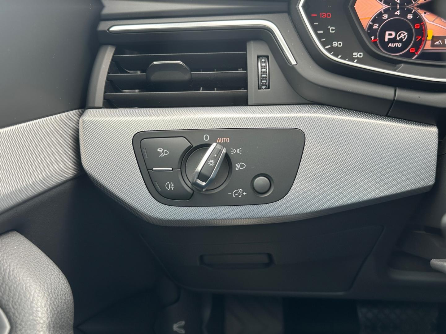 Image about Audi A5 Sportback Design Luxe 40 TFSI 140 kW (190 ch) S tronic