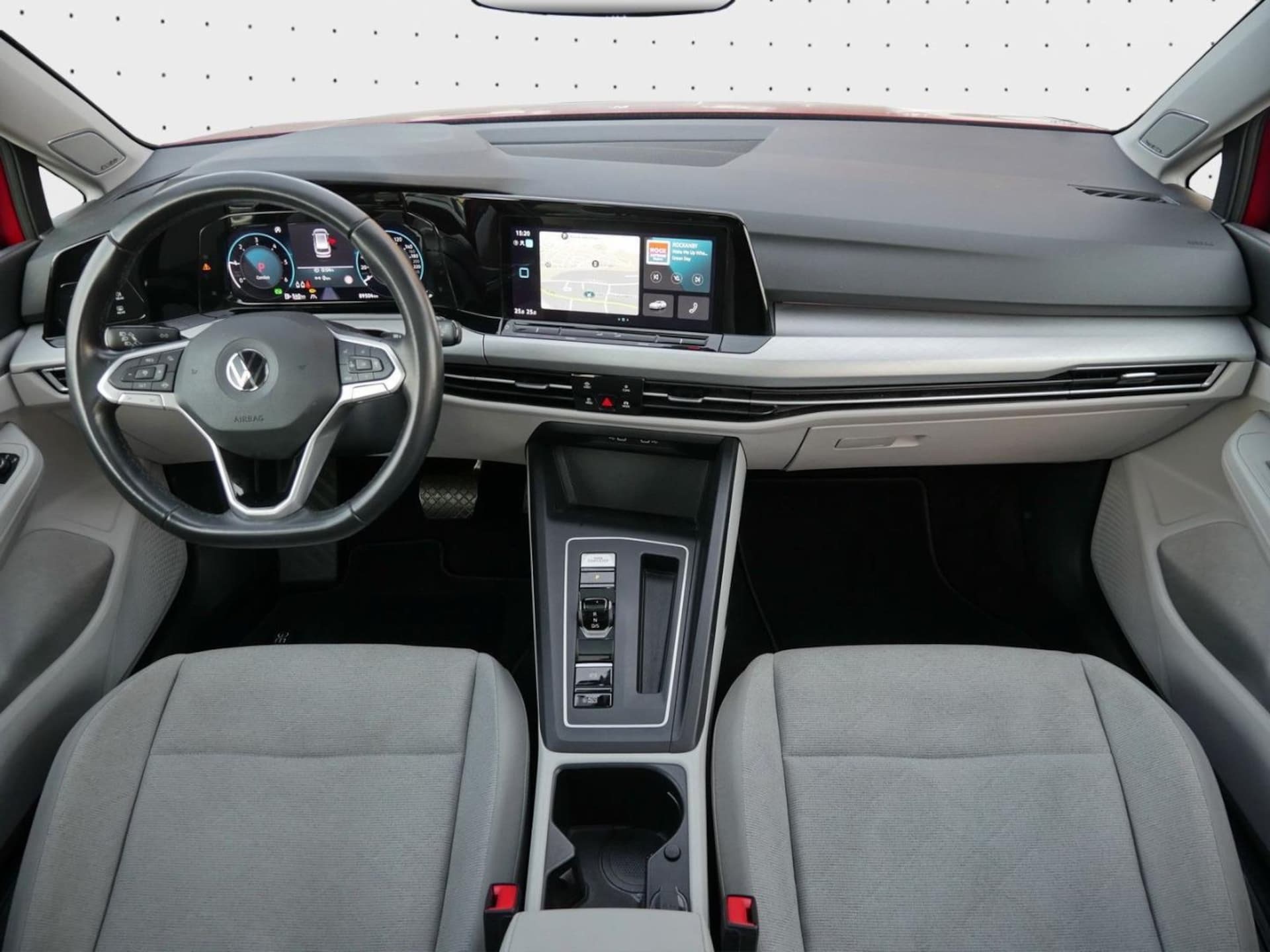 Volkswagen Golf Variant Life