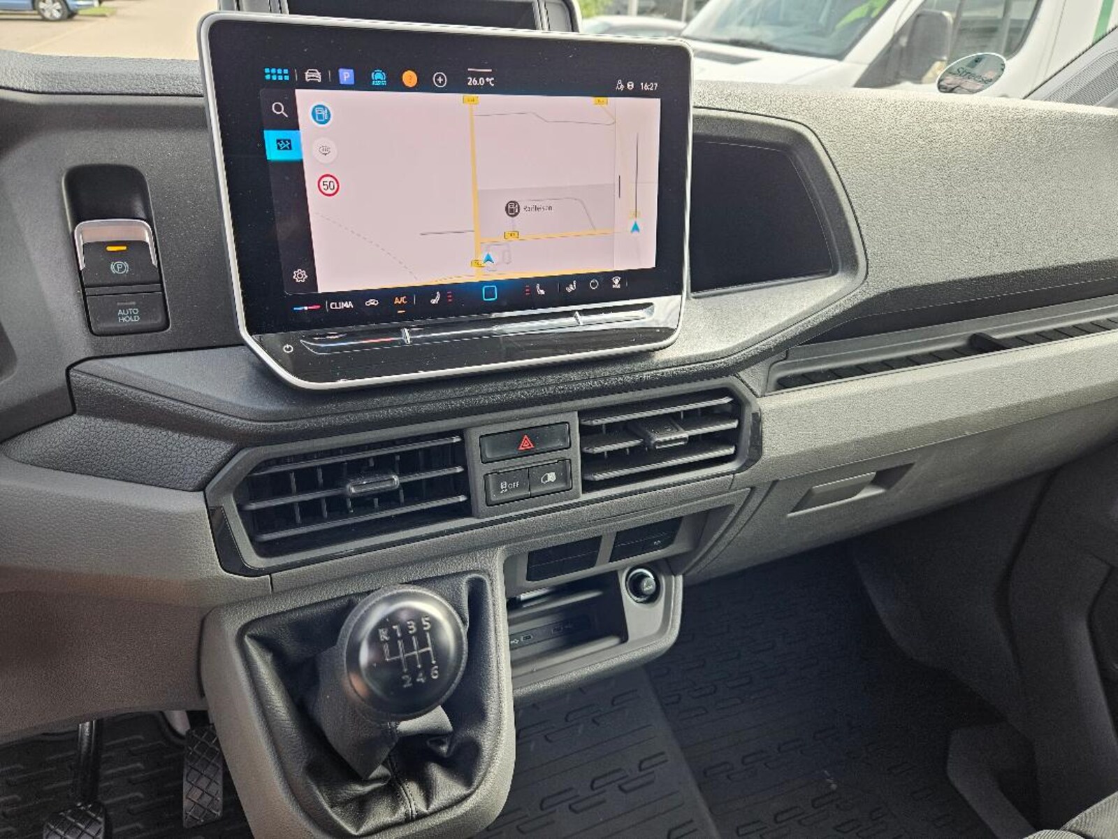 Volkswagen Crafter Kasten mittlerer Radstand – Bild 15