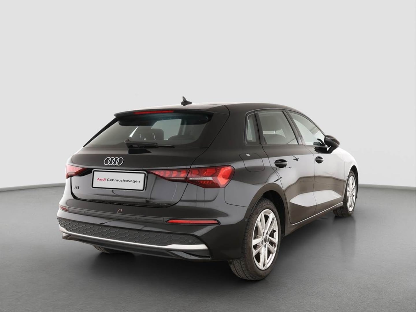 Bild über Audi A3 Sportback TFSI 110 kW S tronic - für weitere Informationen kontaktieren Sie den Audi Partner