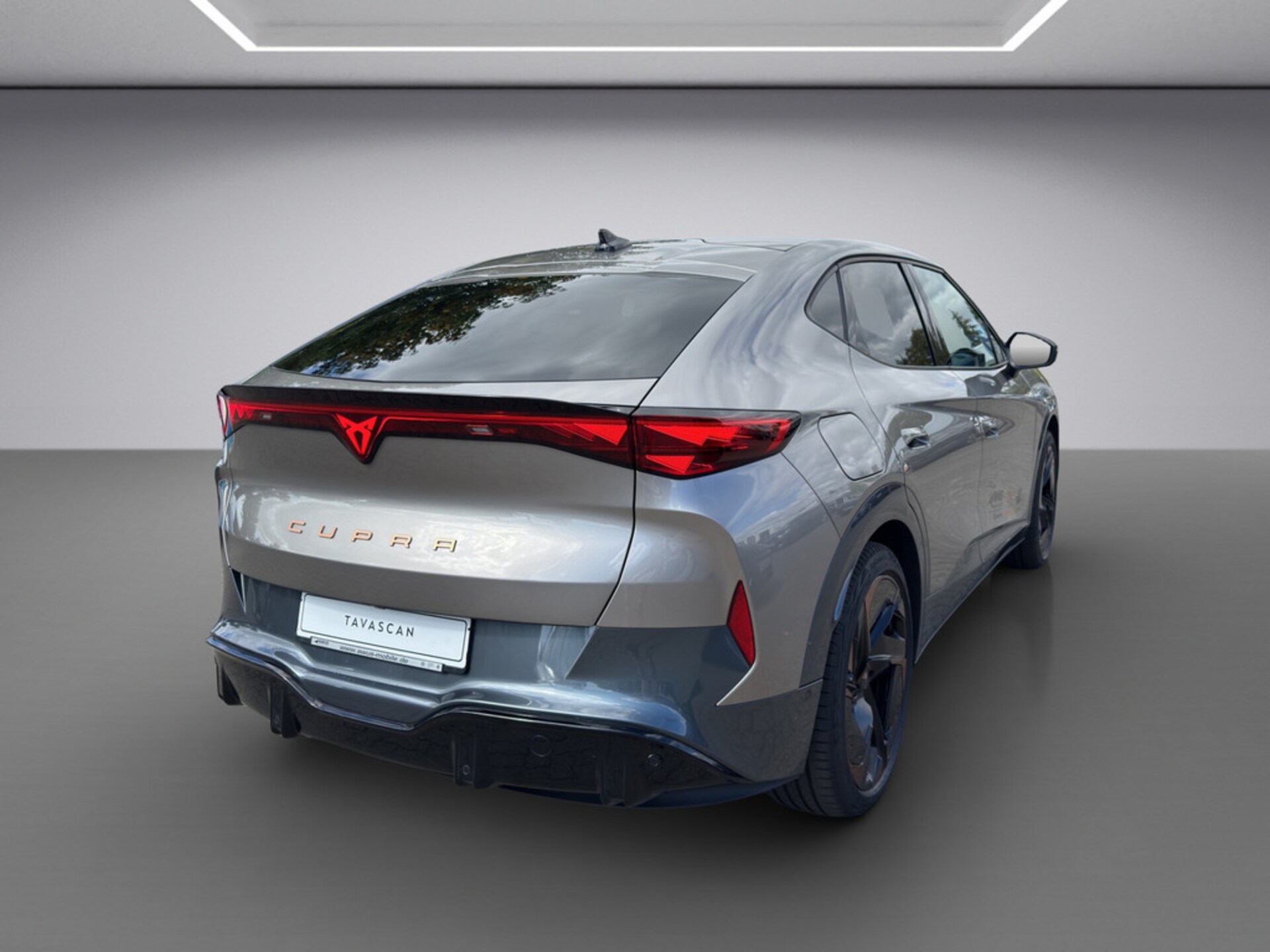 CUPRA Tavascan VZ